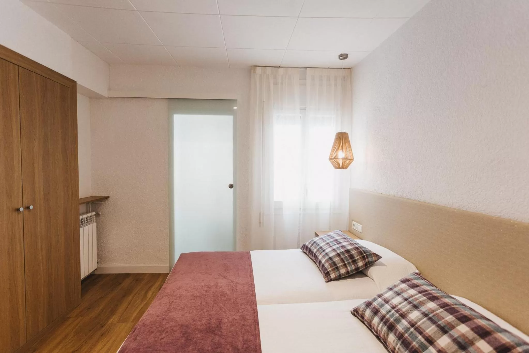 Bedroom, Bed in Hotel Catalunya Ribes de Freser