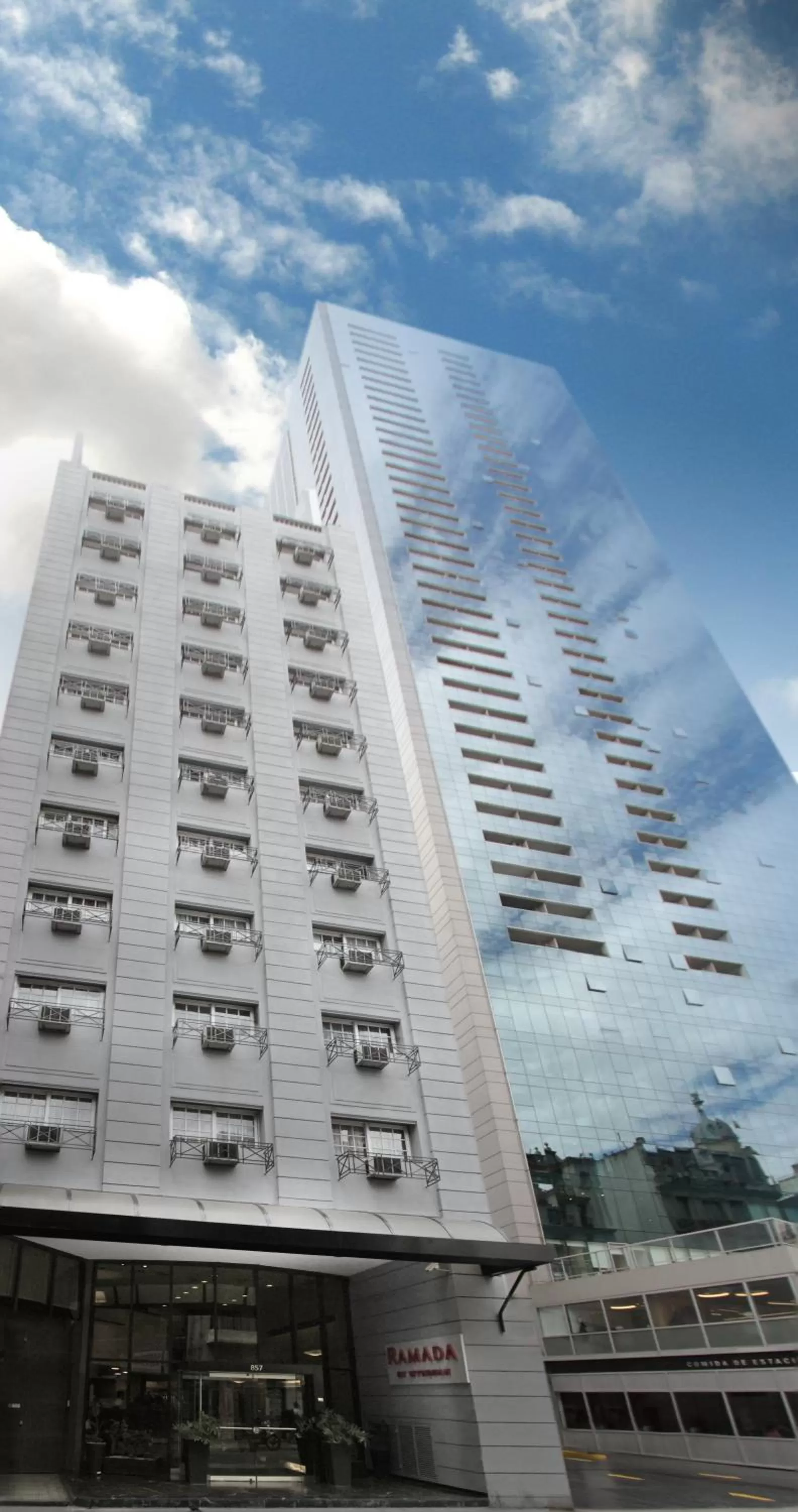 Property building in Ramada by Wyndham Buenos Aires Centro