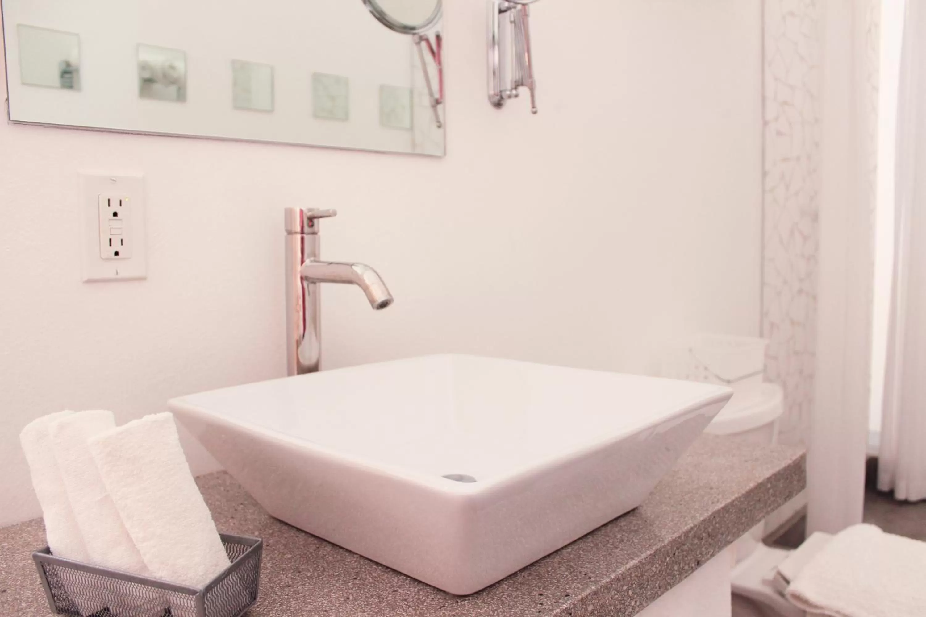 Bathroom in Hotel Cosijo - San Jeronimo Tlacochahuaya