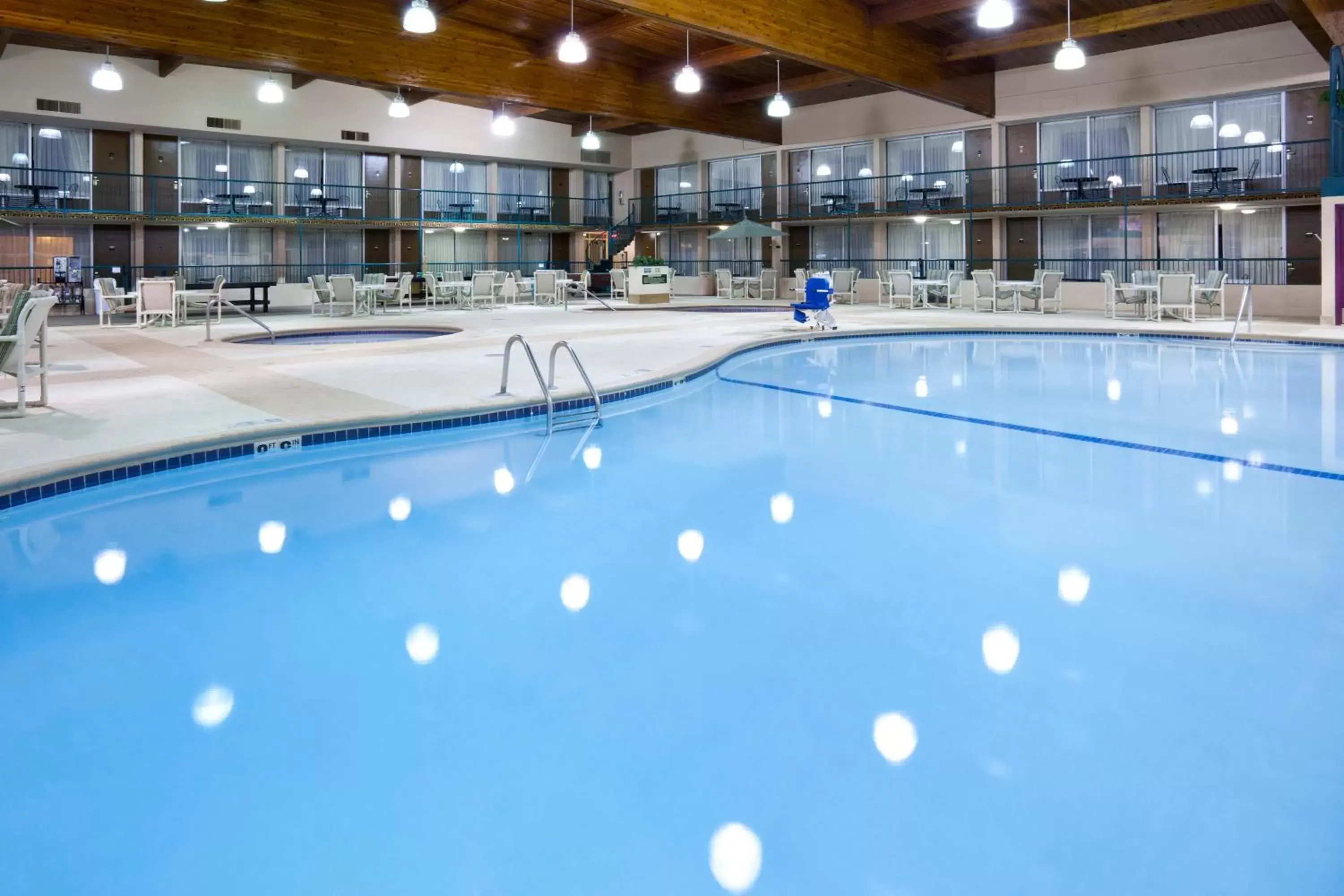 Swimming Pool in Holiday Inn Alexandria, an IHG Hotel