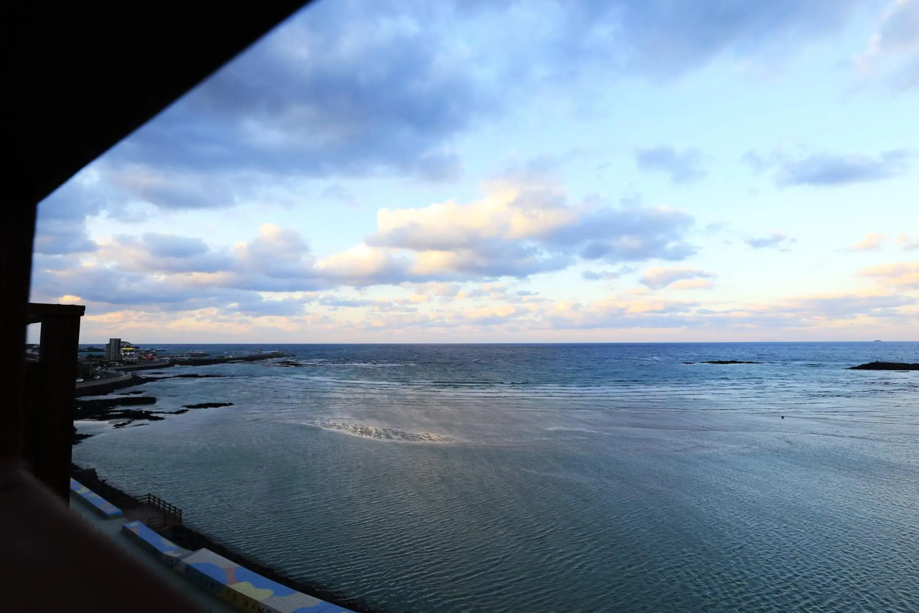 Beach in Ocean Grand Hotel