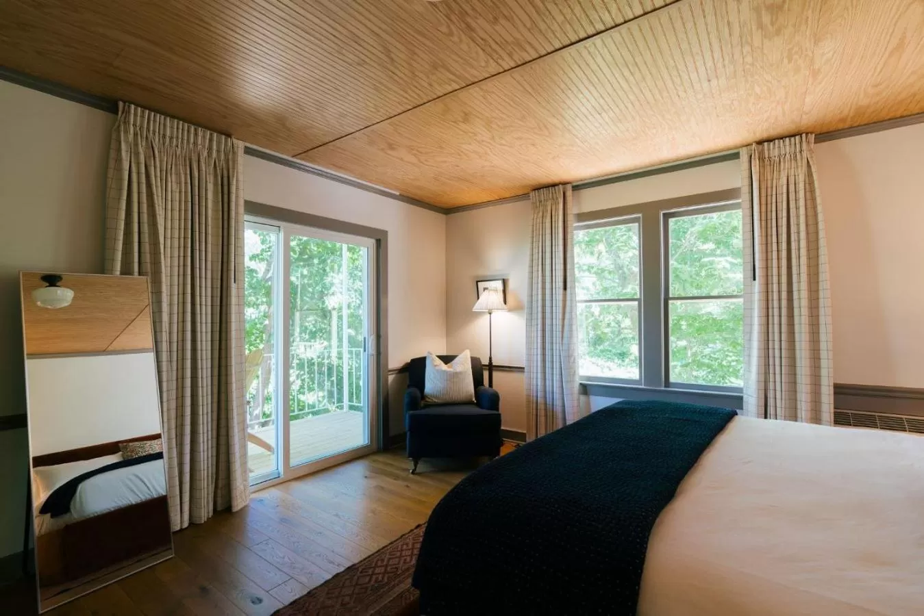 Bedroom, Bed in Wylder Windham