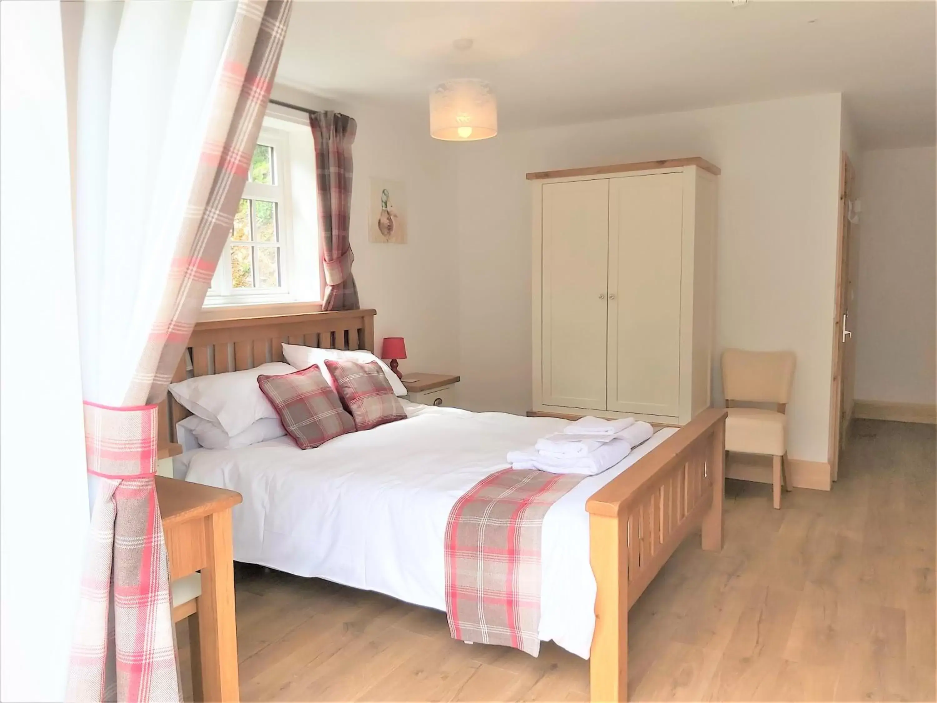 Bedroom, Bed in Penbont House