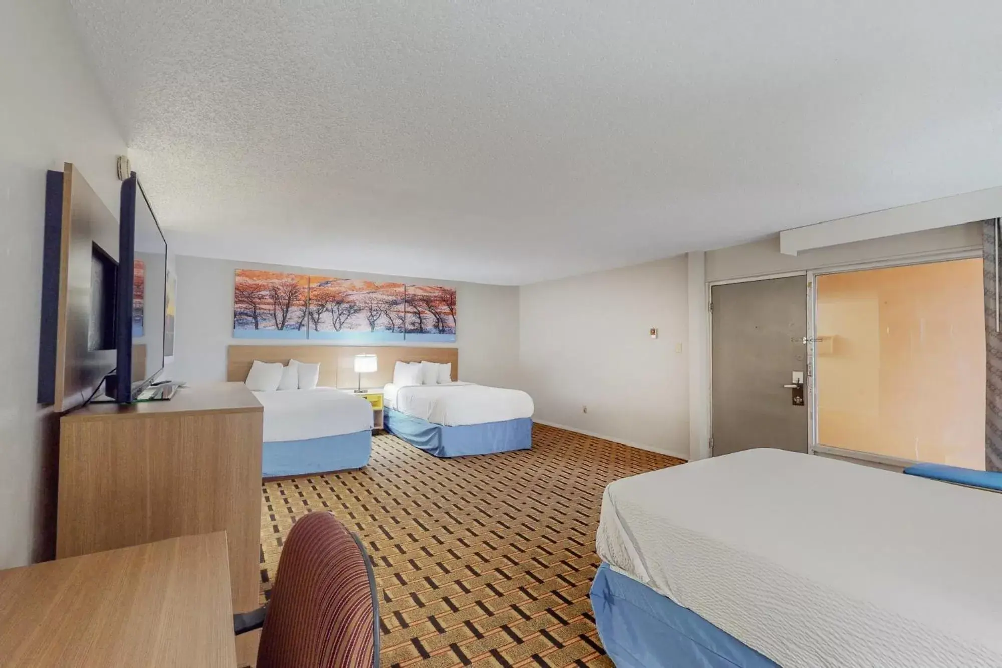 Bedroom, Bed in Days Inn by Wyndham Socorro