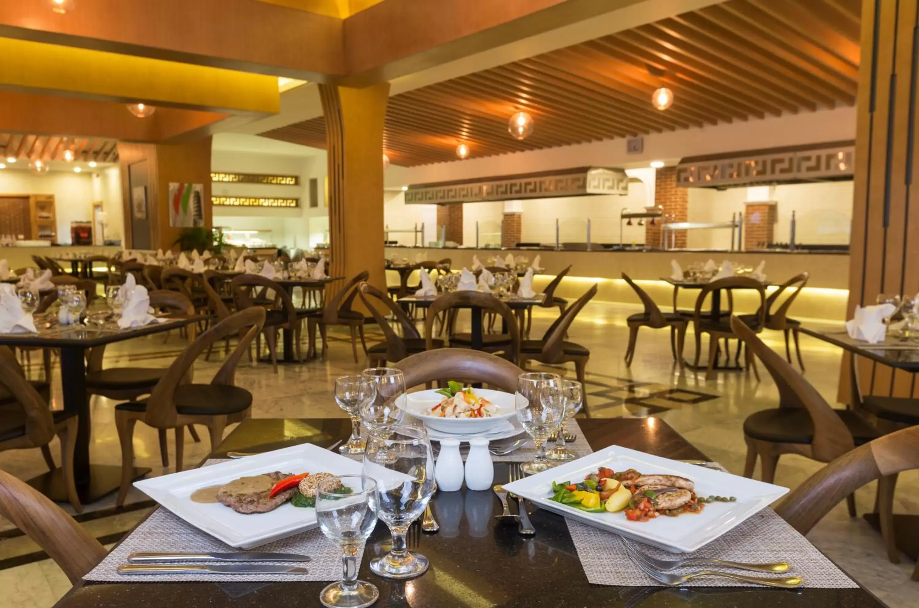 Restaurant/Places to Eat in Pickalbatros Aqua Park Sharm El Sheikh