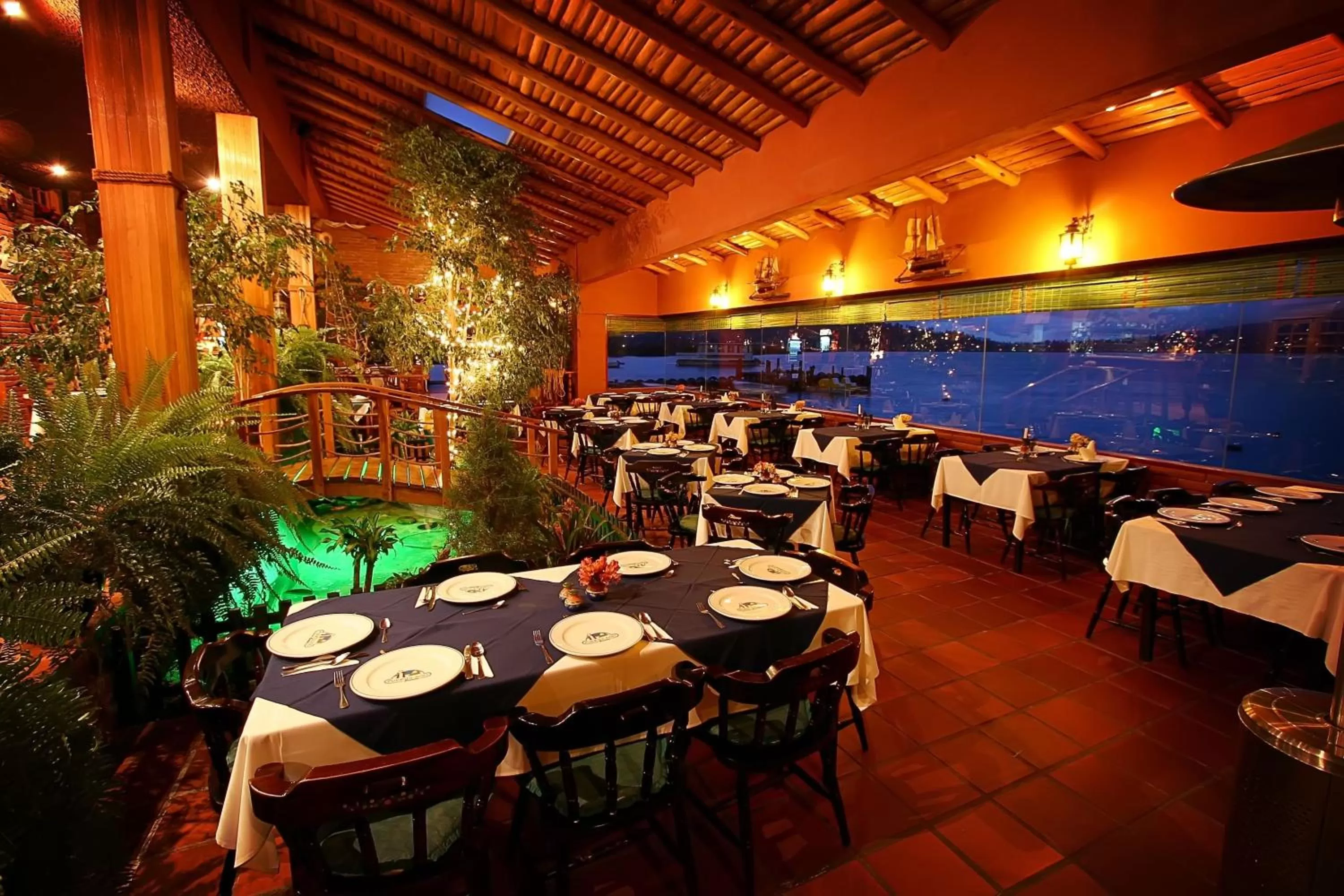 Restaurant/places to eat in Puertolago Country Inn & Resort