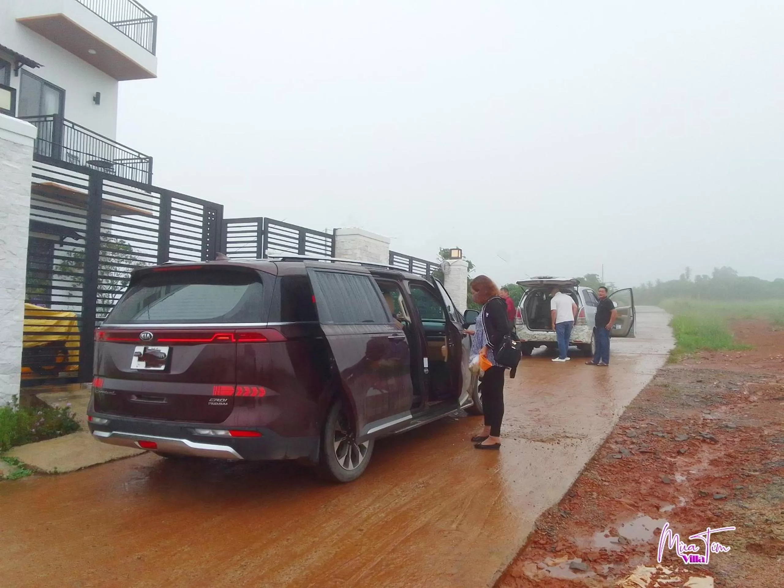 Facade/entrance in Mùa Tím Villa