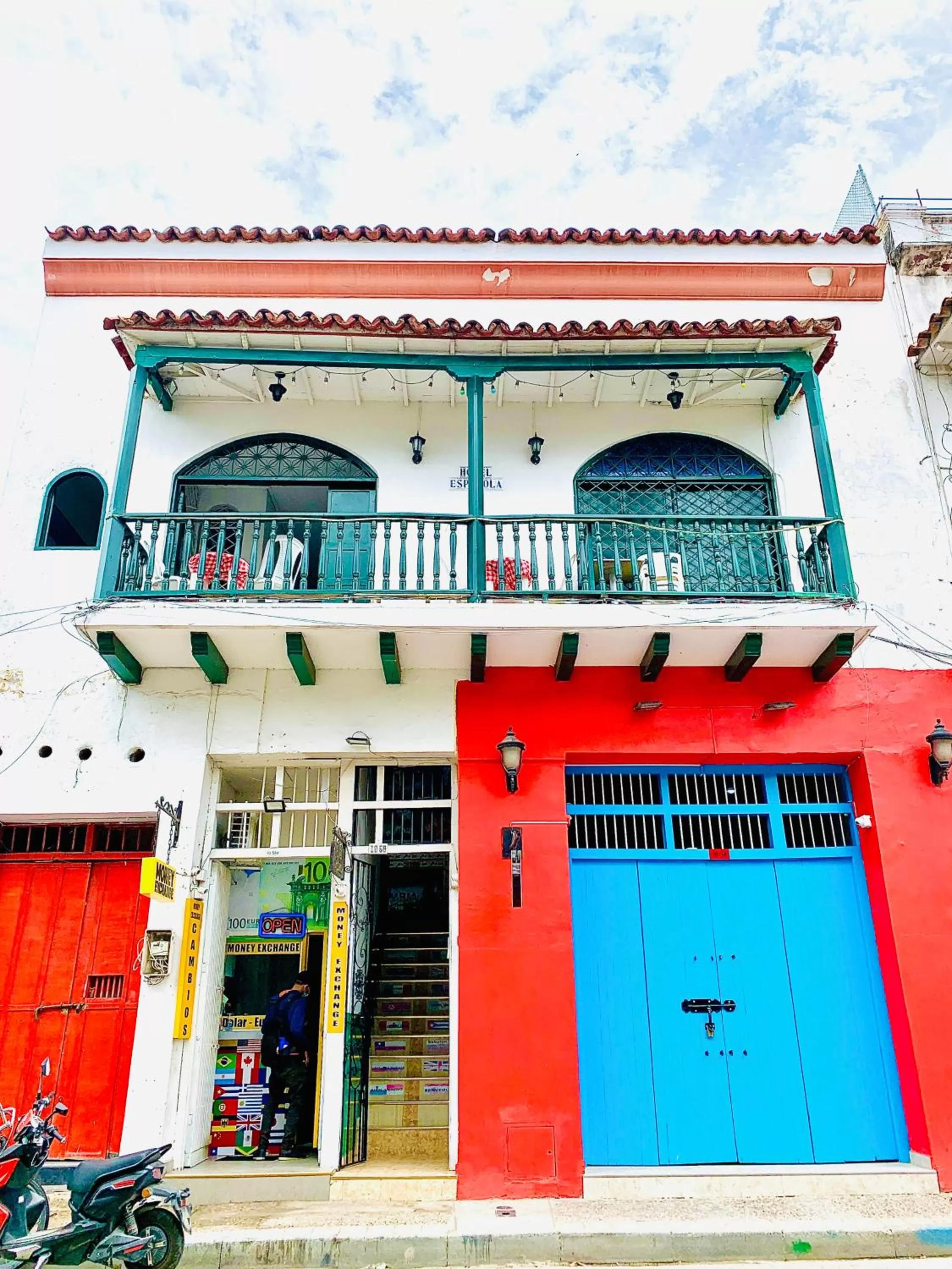 Property building in Hostal La Española de Getsemani