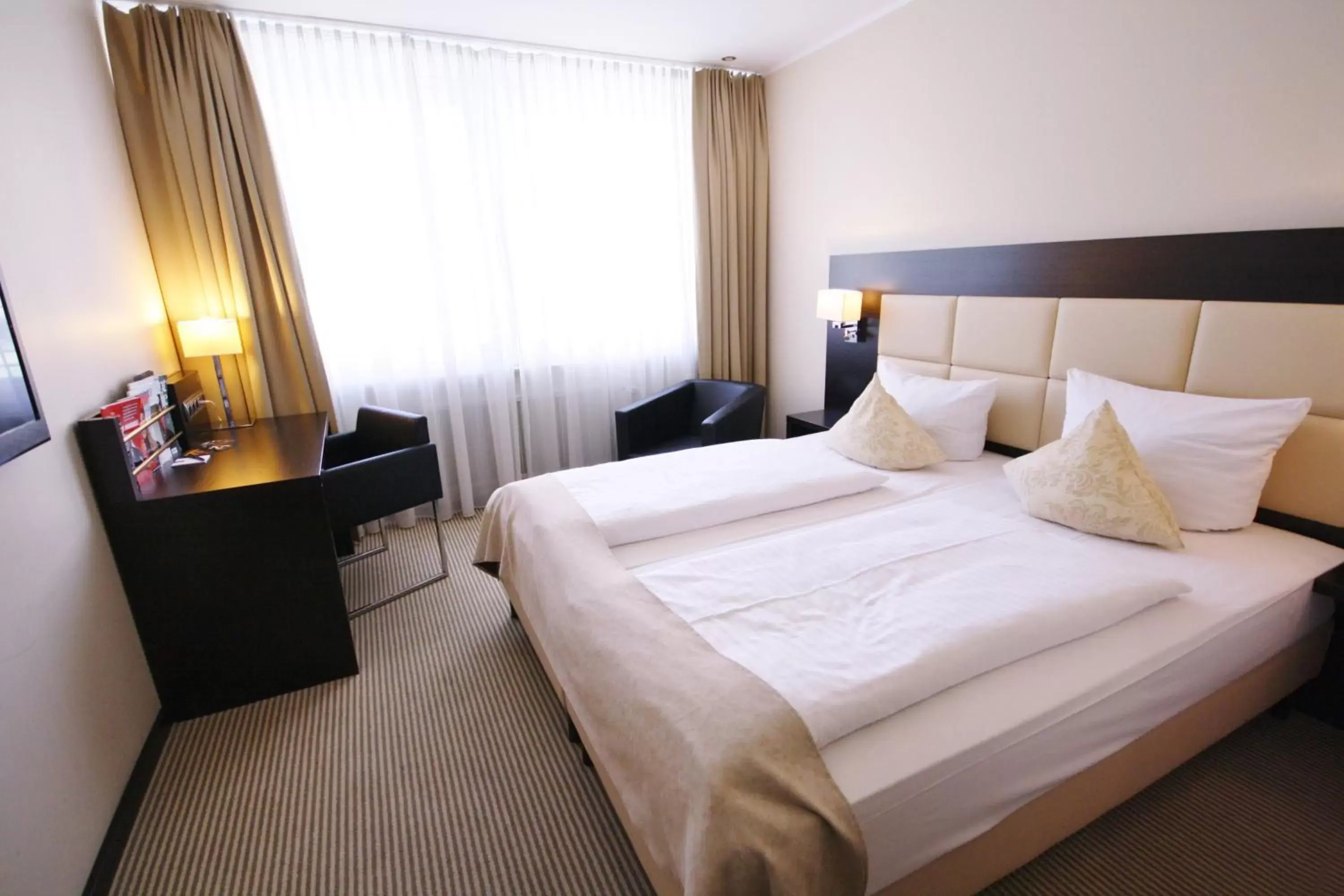 Economy Single Room in Zi Hotel