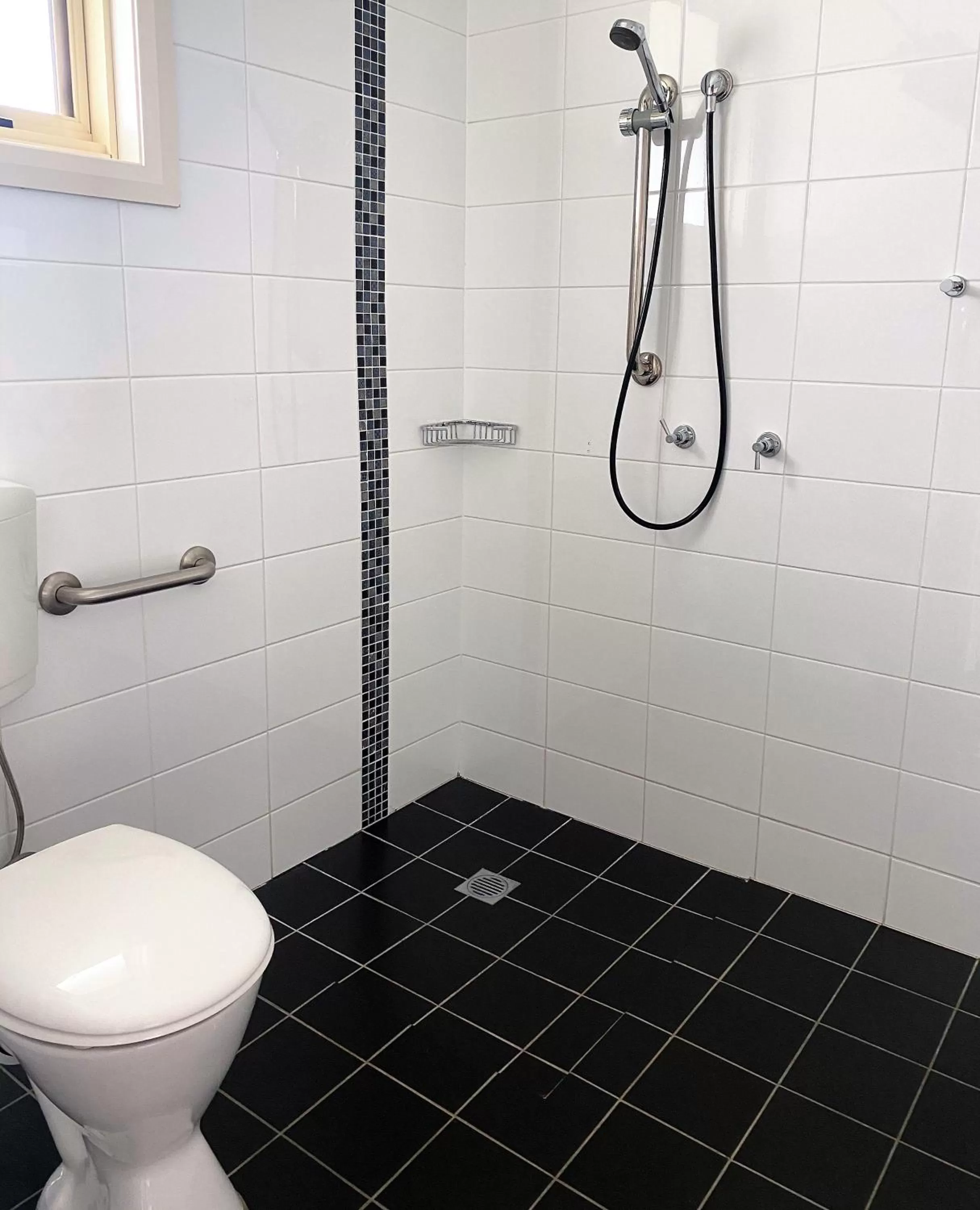 Shower in Comfort Inn Bishops Lodge