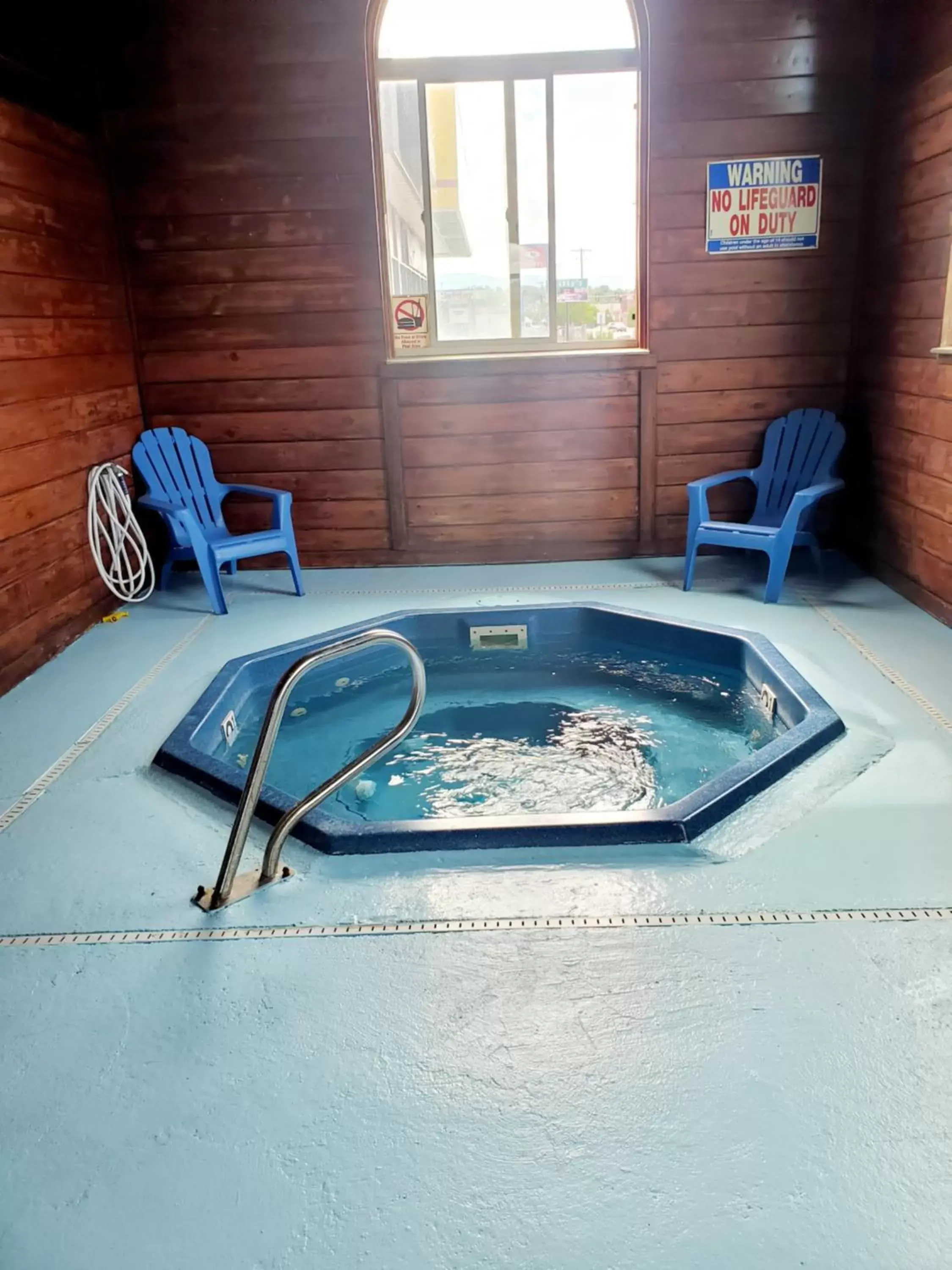 Hot Tub in Days Inn by Wyndham Sheridan