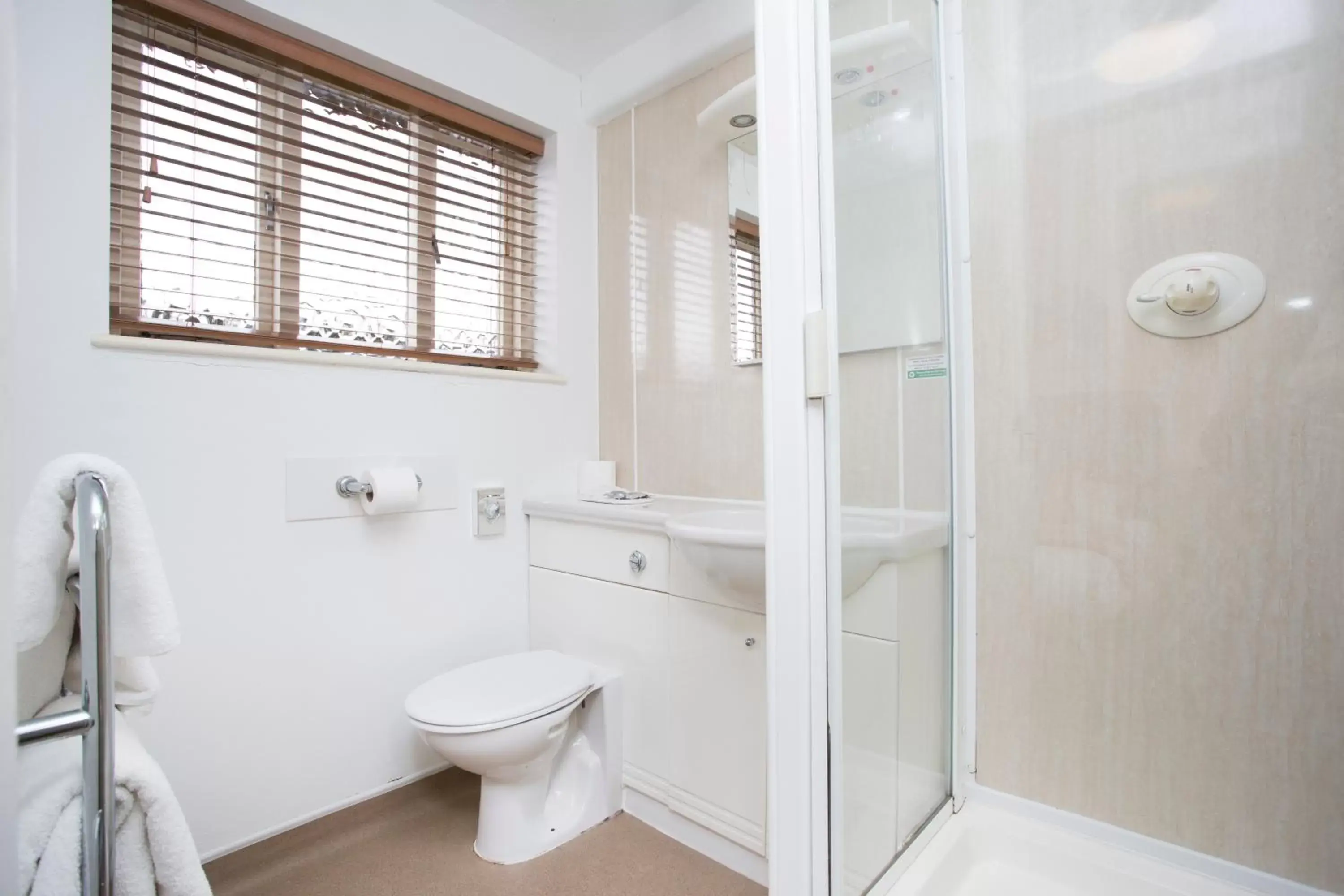 Bathroom in Breckland Lodge