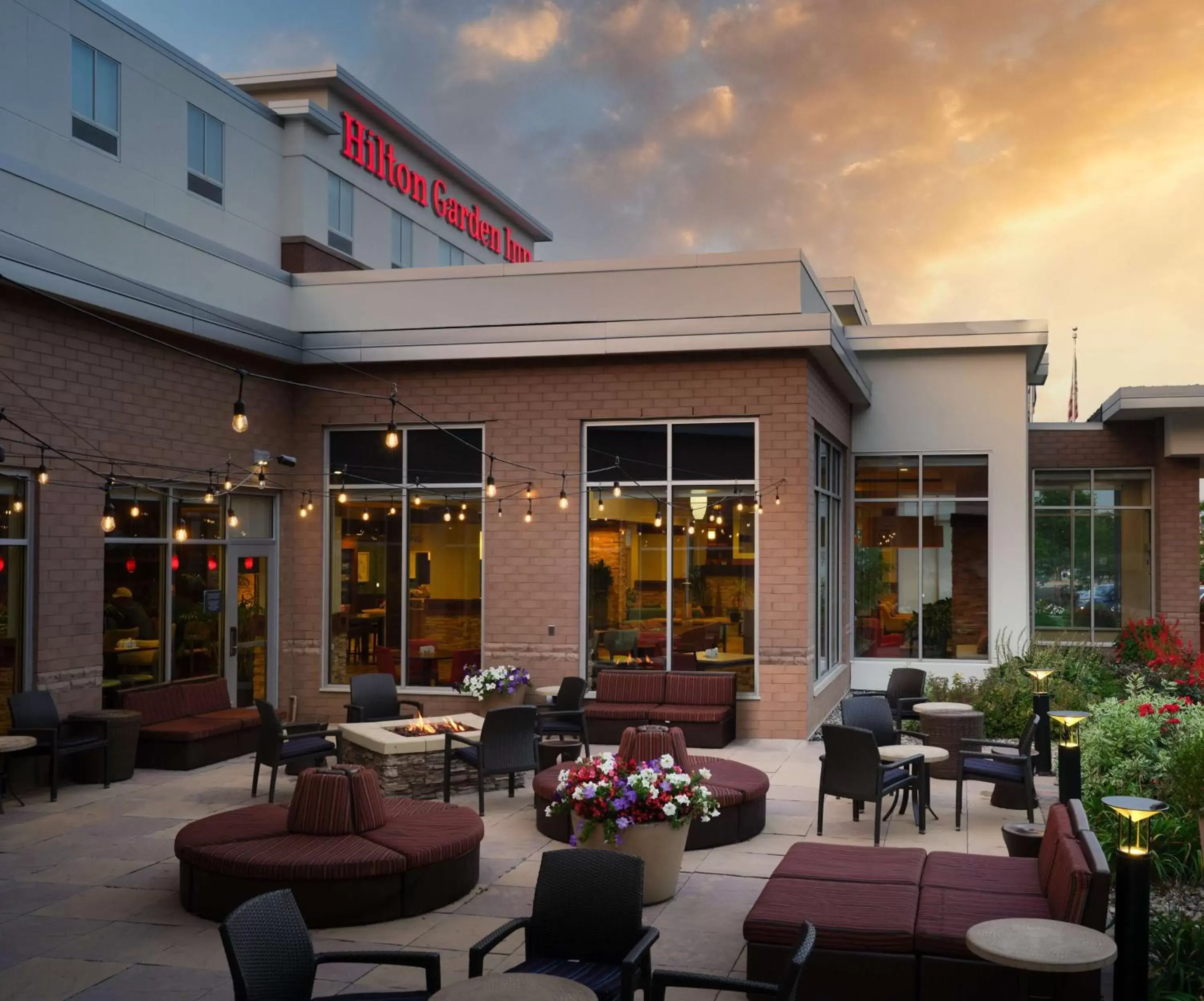 Patio in Hilton Garden Inn Ann Arbor