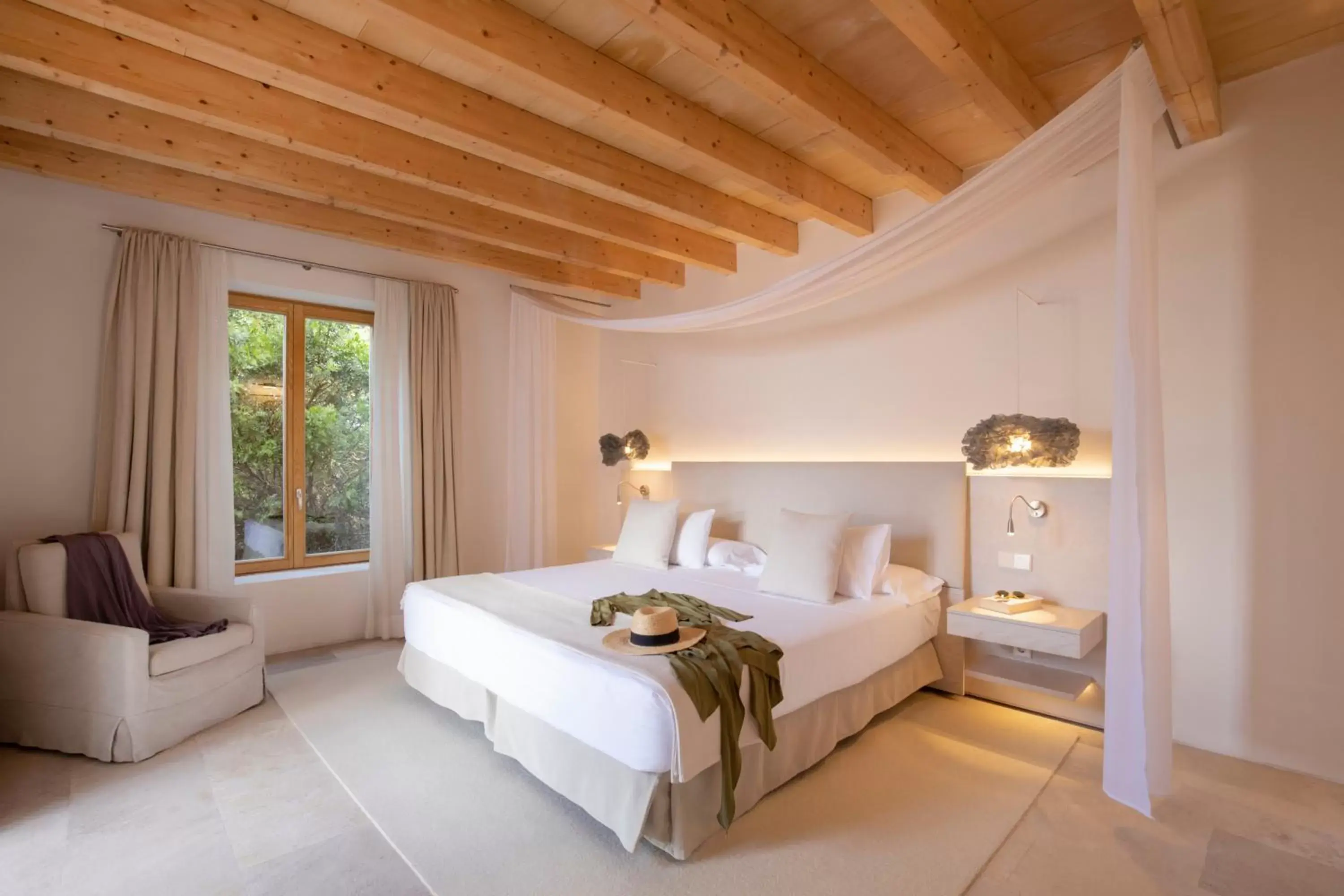 Bed in Fontsanta Hotel Thermal & Spa - Adults Only Bed in Fontsanta Hotel Thermal & Spa - Adults Only