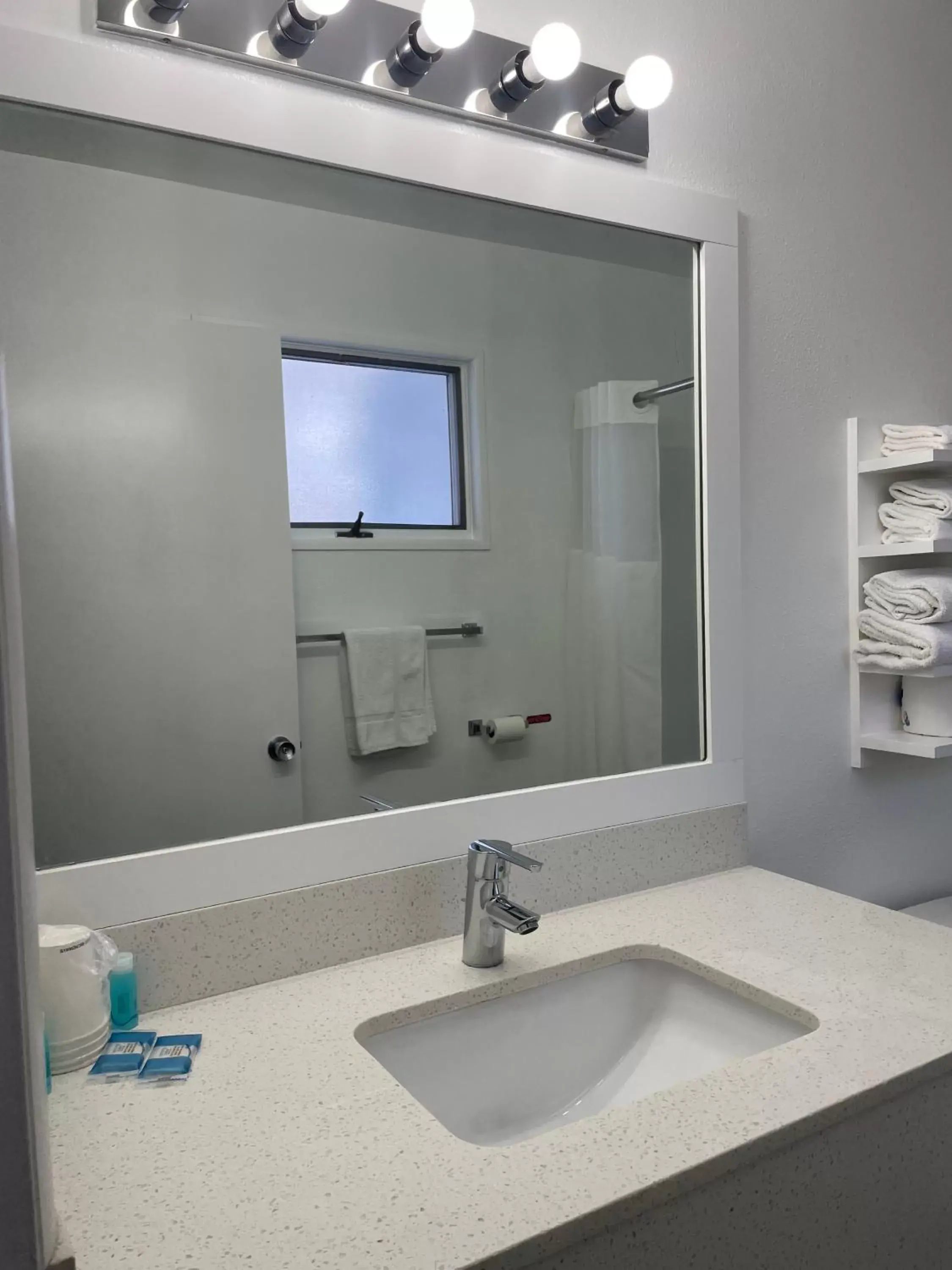 Bathroom in Starlite Resort