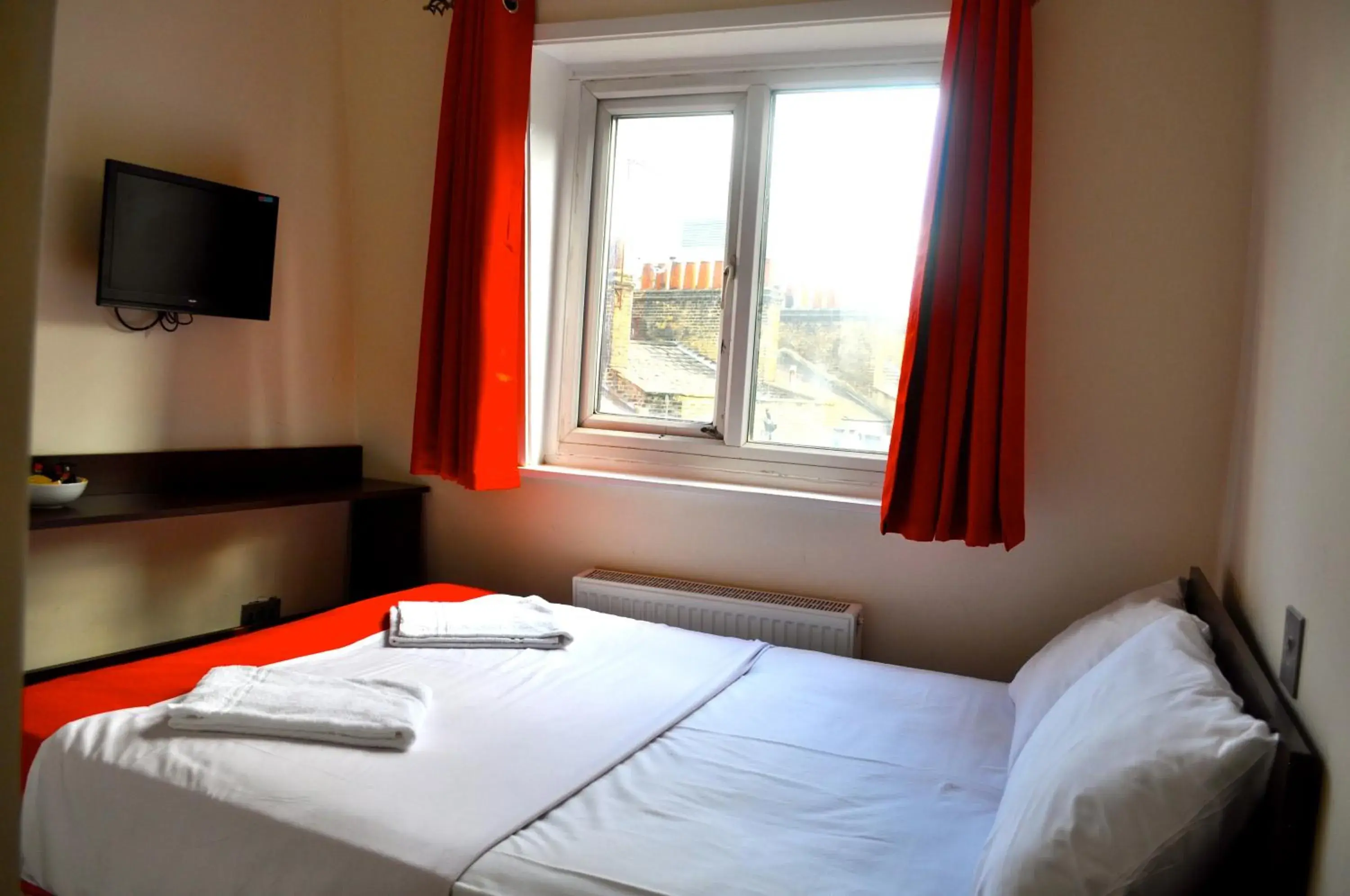 Bed in Goodwood Hotel Bed in Goodwood Hotel