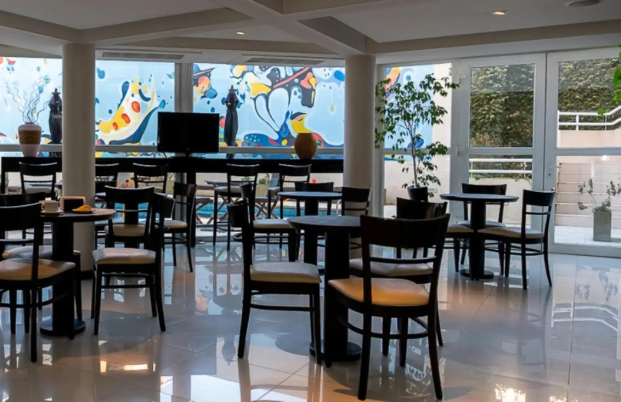 Lounge or bar, Restaurant/Places to Eat in Neuquén Tower Hotel