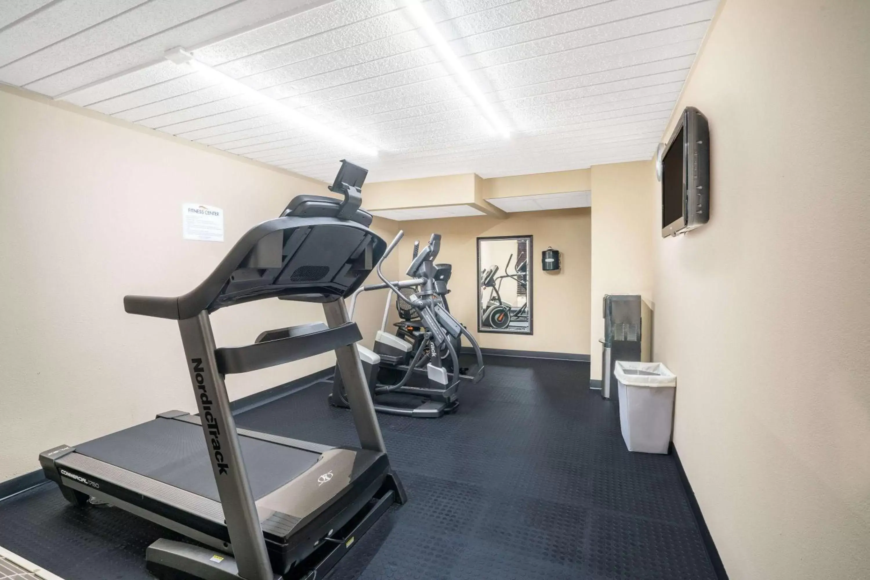 Fitness centre/facilities, Fitness Center/Facilities in Baymont by Wyndham Knoxville I-75