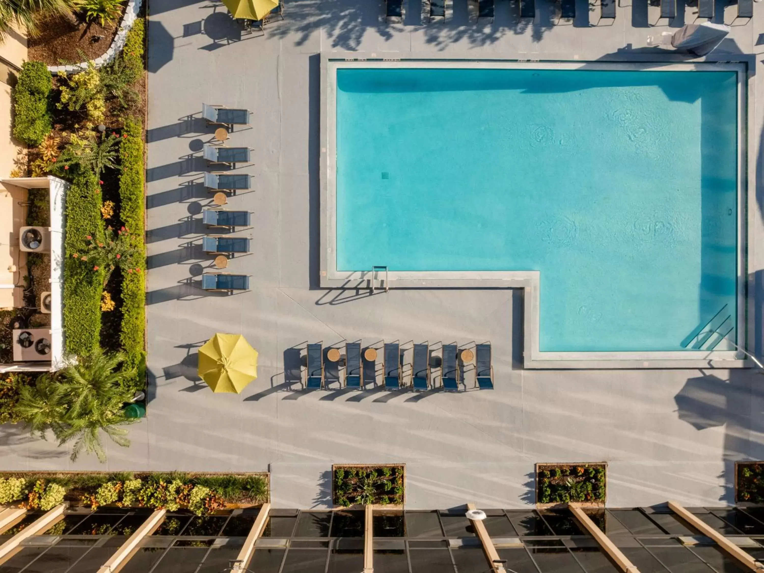 Pool View in Best Western Orlando Gateway Hotel