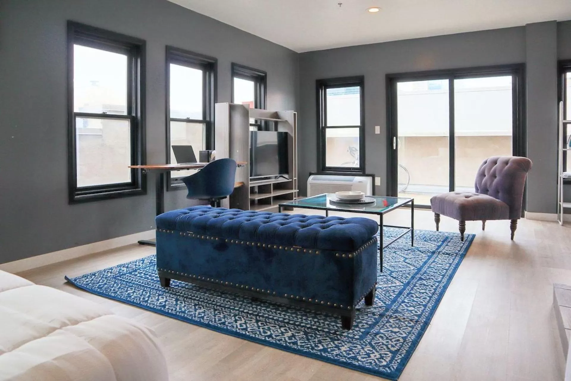 Living room in Good Hotels Downtown Denver