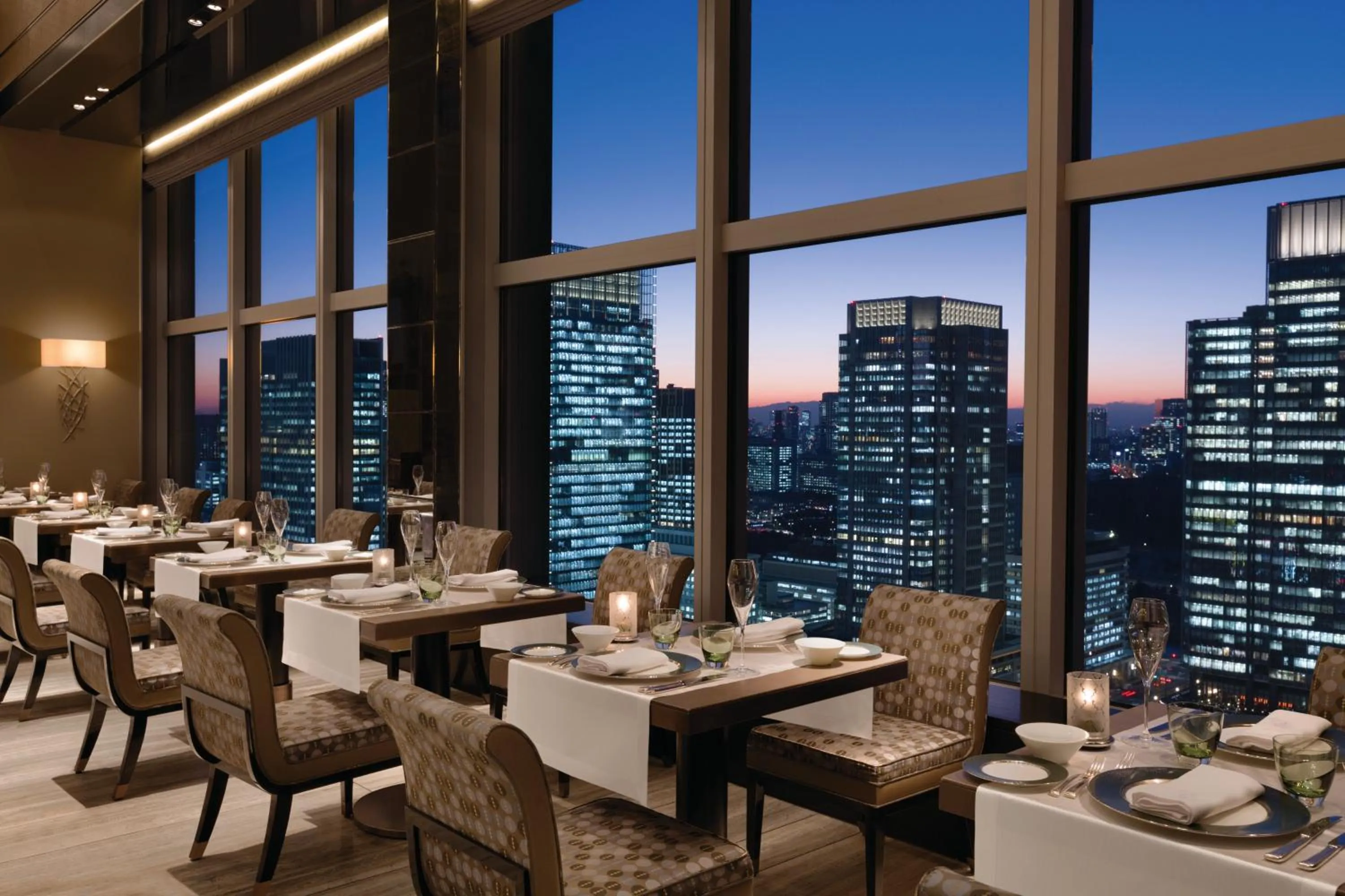 Restaurant/places to eat in Shangri-La Tokyo