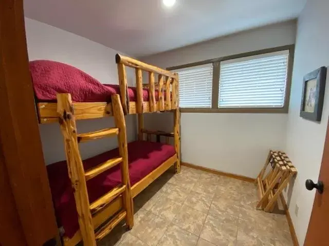 Bed in Flying L Ranch Resort & Golf Course Bed in Flying L Ranch Resort & Golf Course