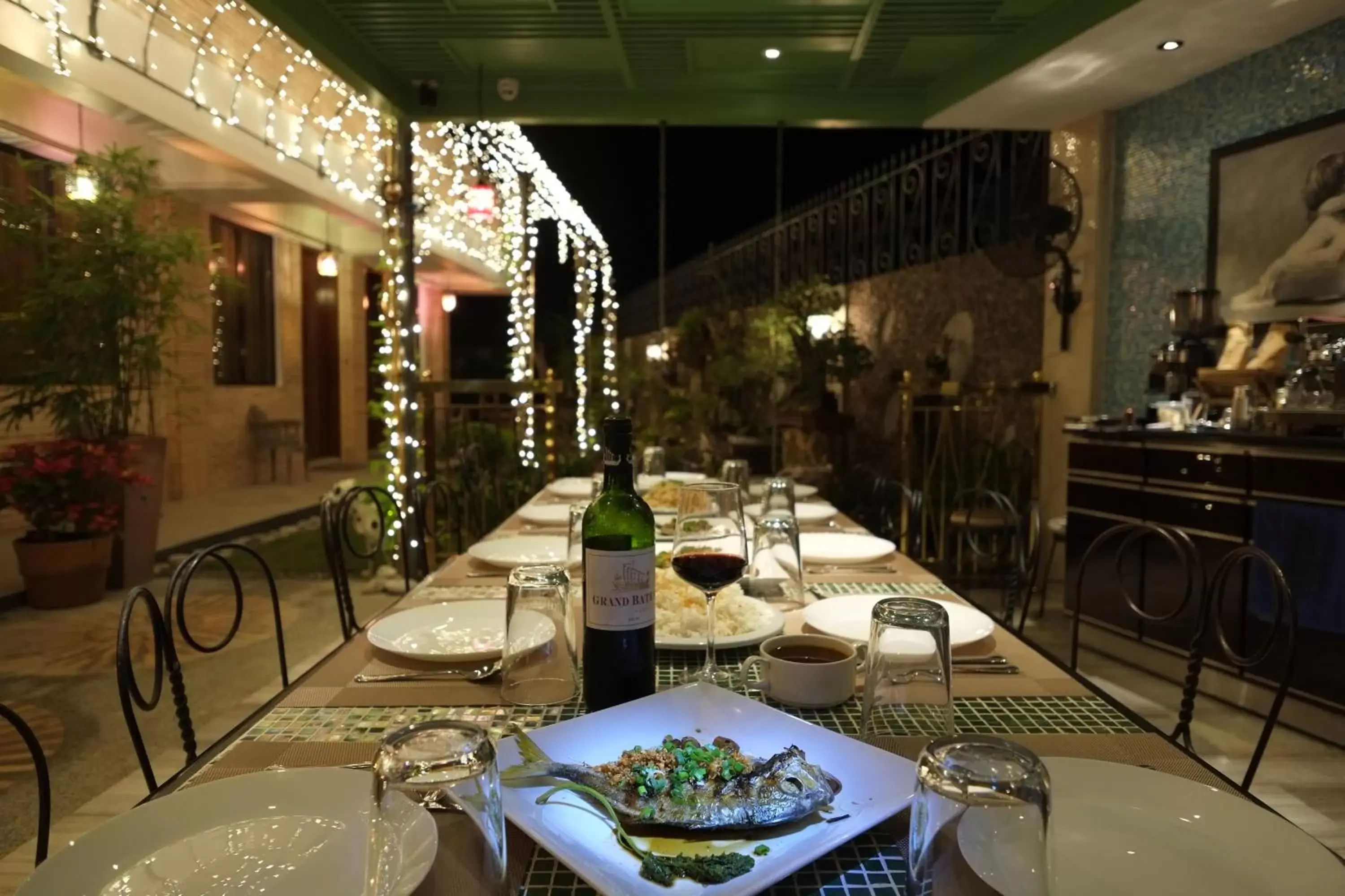 Restaurant/places to eat in Gwandalan House Restaurant/places to eat in Gwandalan House