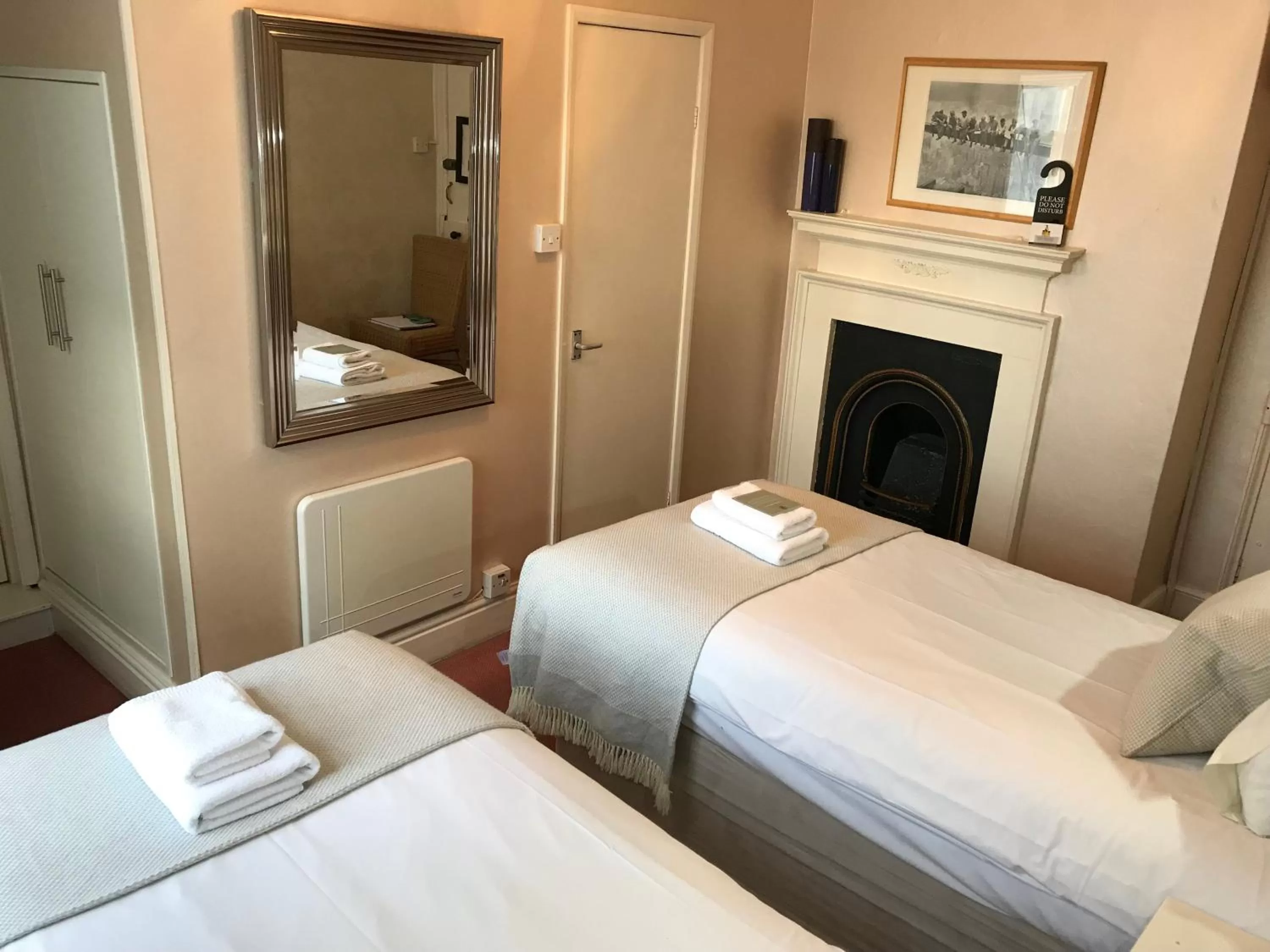 Twin Room - single occupancy in Galtres Lodge Hotel & Forest Restaurant