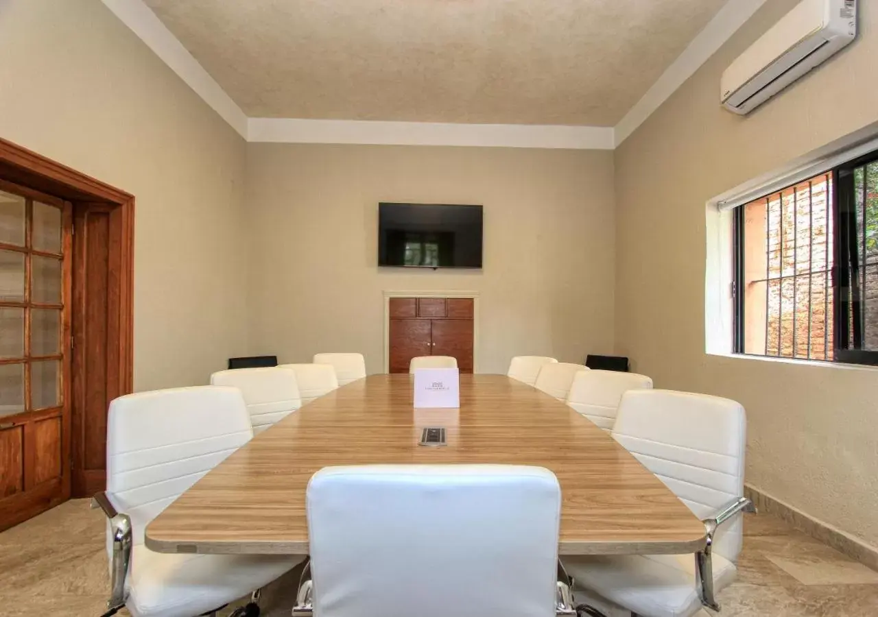 Meeting/conference room in Casa Florencia Hotel Boutique