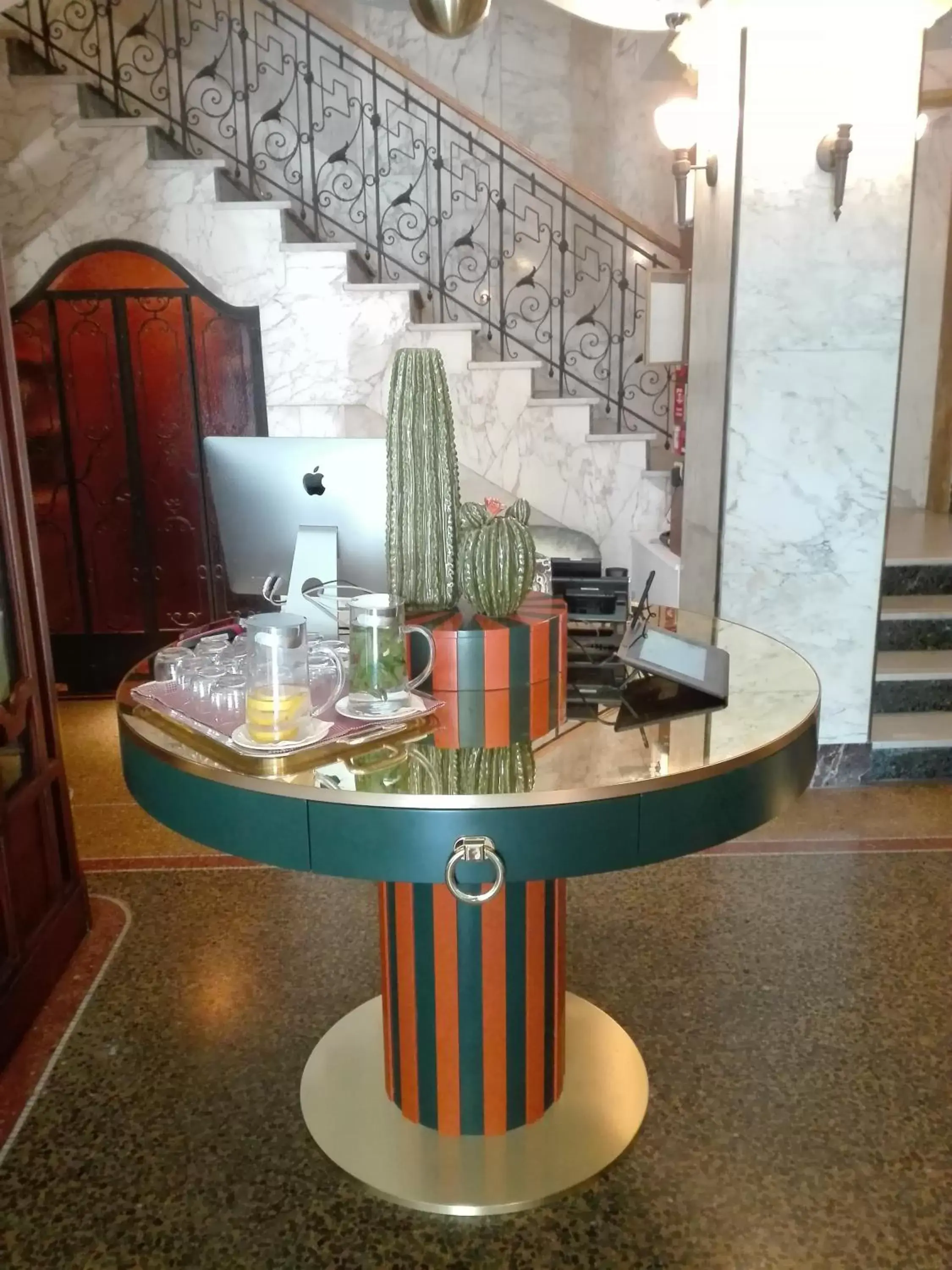 Lobby or reception in Hotel Continental Genova