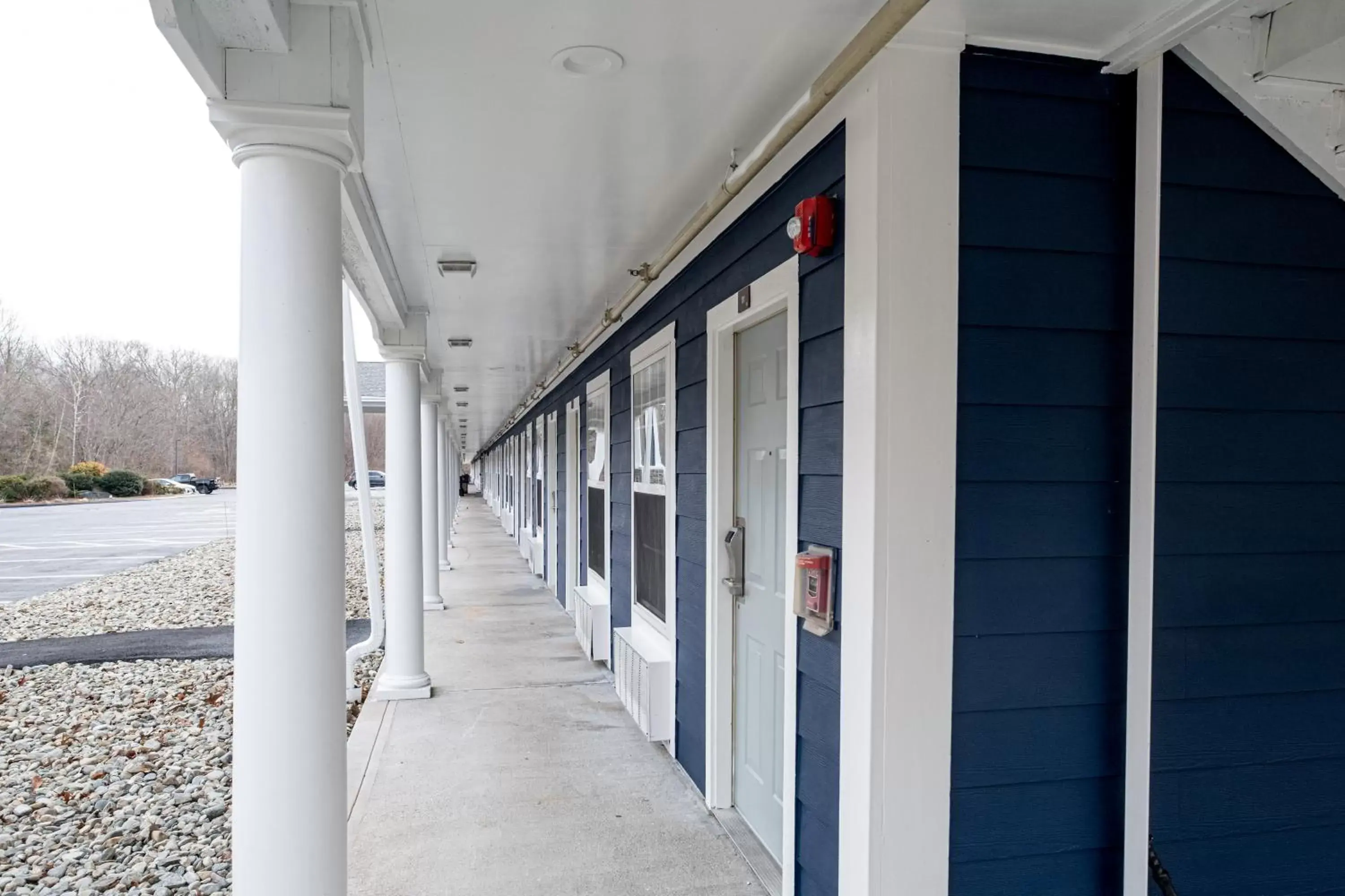 Facade/entrance in Hilltop Inn & Suites - North Stonington