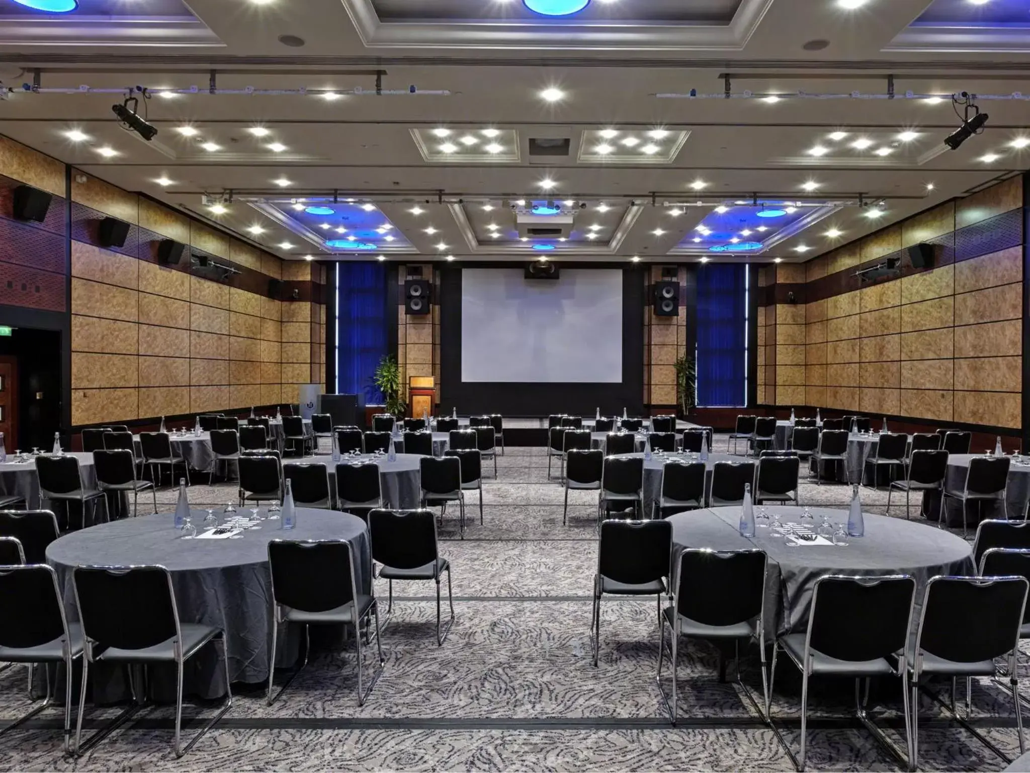 Banquet/Function facilities in Leonardo Royal Hotel London City - Tower of London