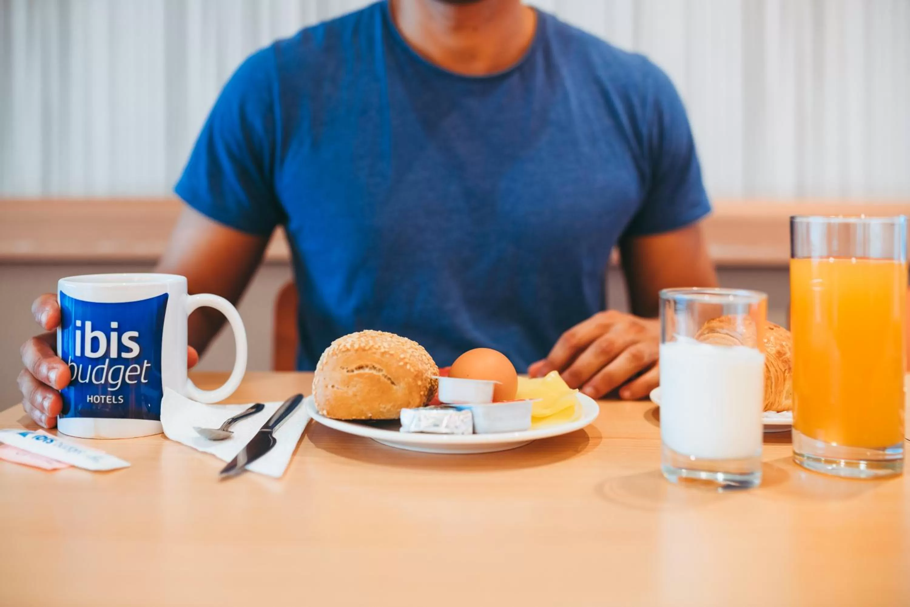 Breakfast in ibis budget Fribourg