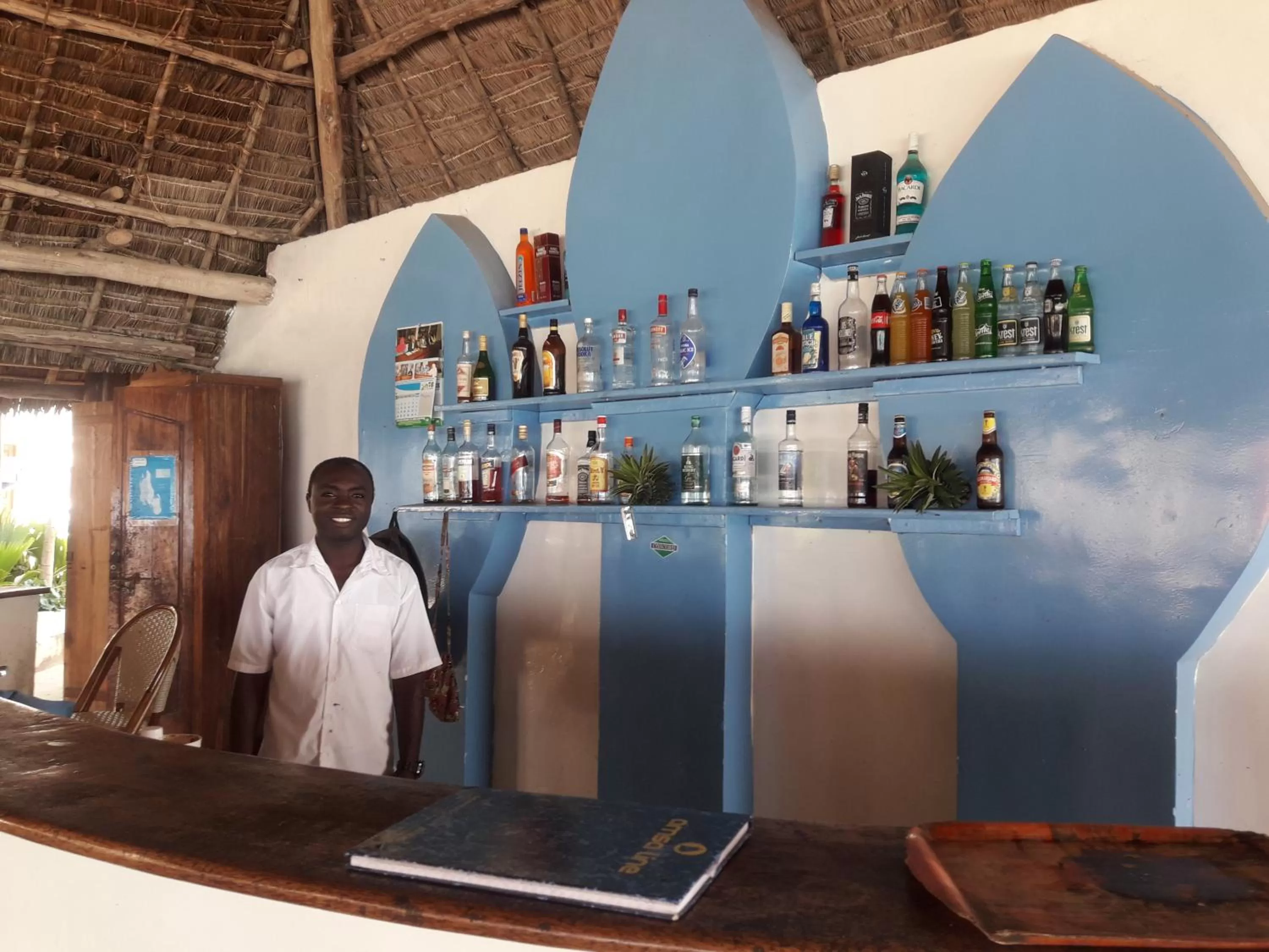 Restaurant/places to eat in Ebony & Ivory Beach Bungalows