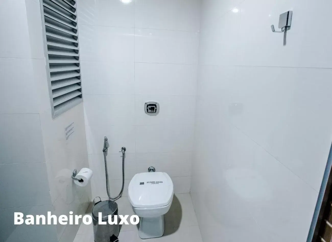Bathroom in Foz Presidente Comfort Hotel