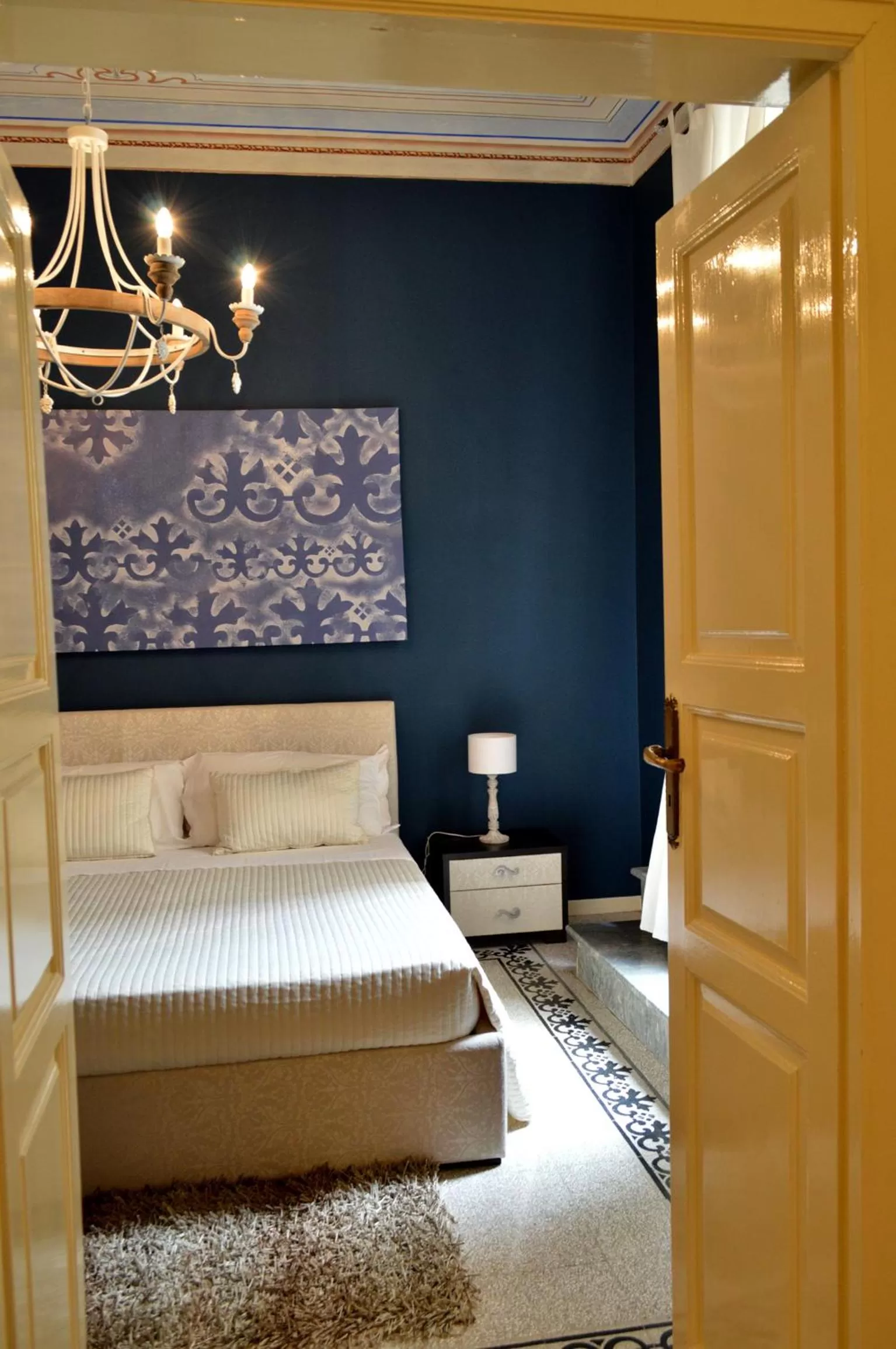 Photo of the whole room, Bed in Albergo Diffuso Dimora Rossi B&B