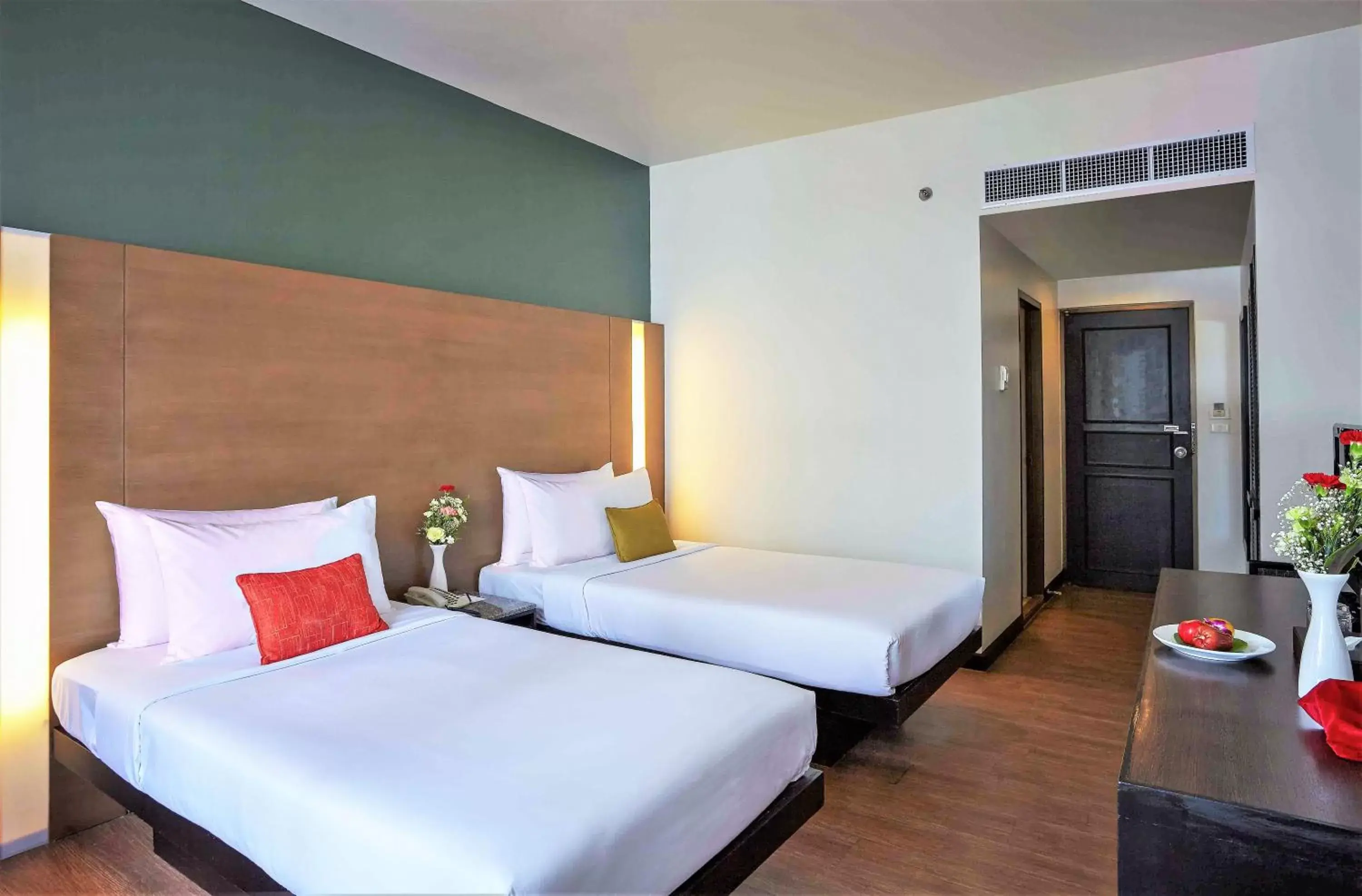 Photo of the whole room, Bed in Ambassador Hotel Bangkok - SHA Extra Plus