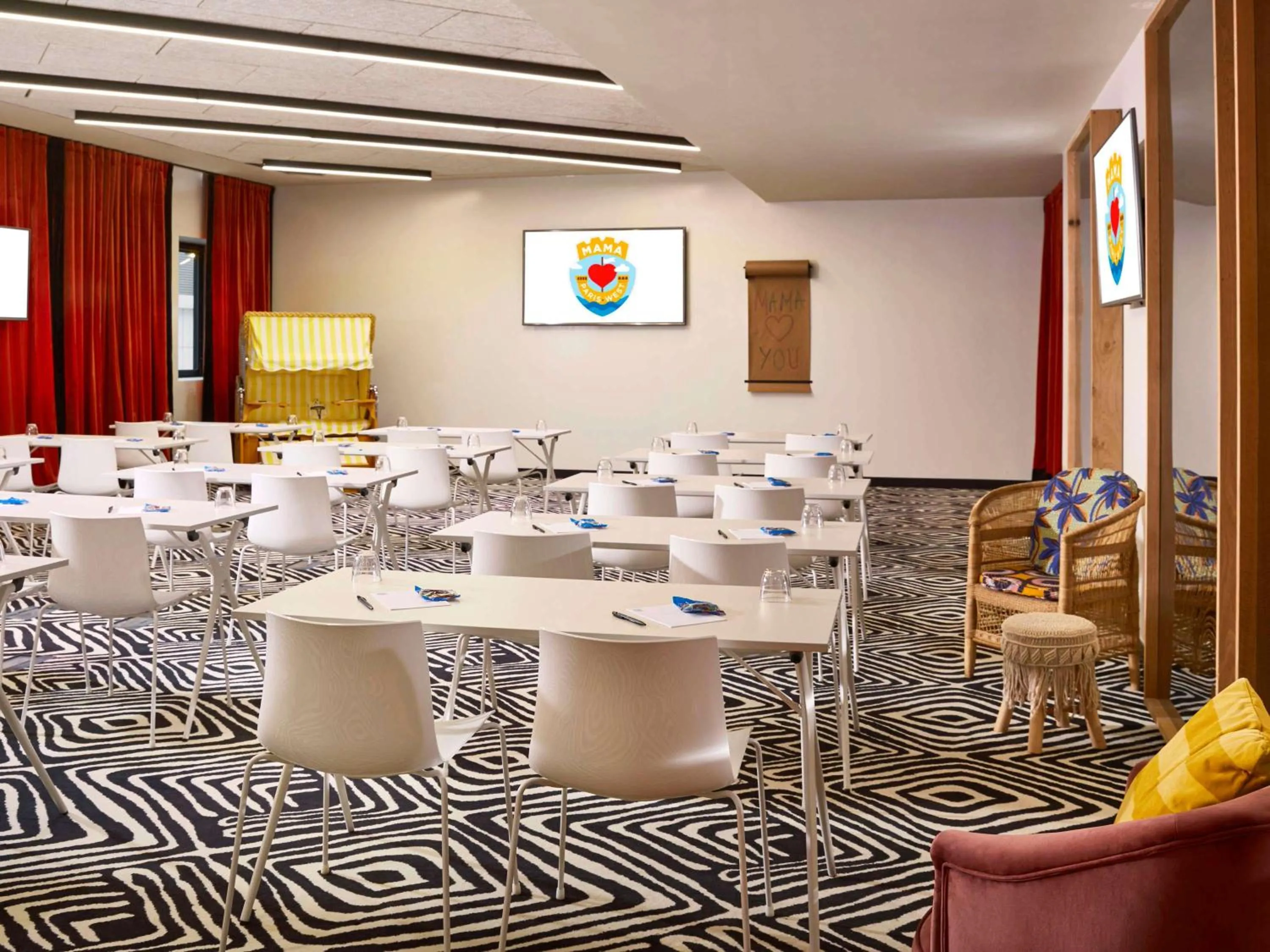 On site in Mama Shelter Paris West