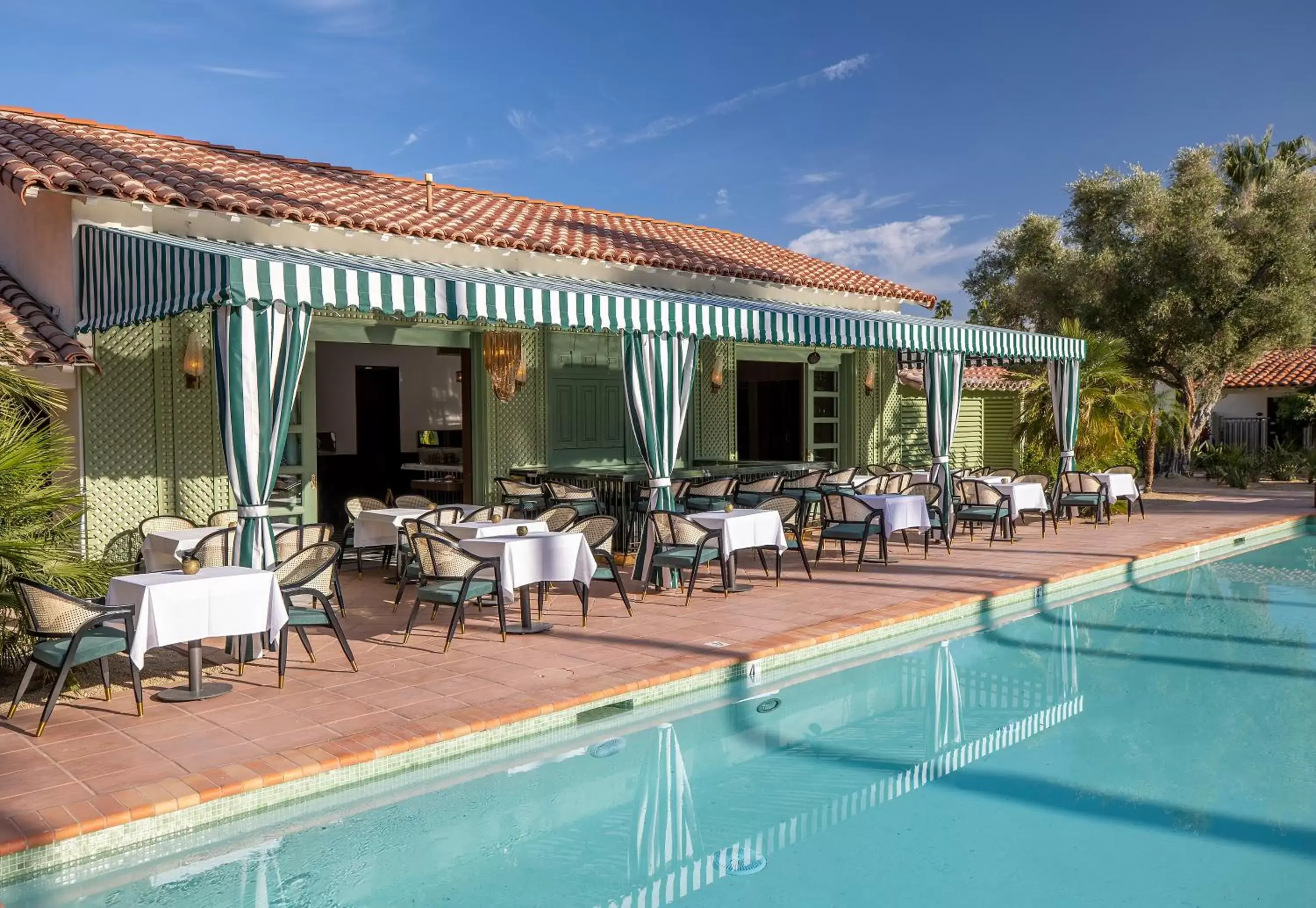 Swimming pool in The Colony Palms Hotel and Bungalows - Adults Only Swimming pool in The Colony Palms Hotel and Bungalows - Adults Only