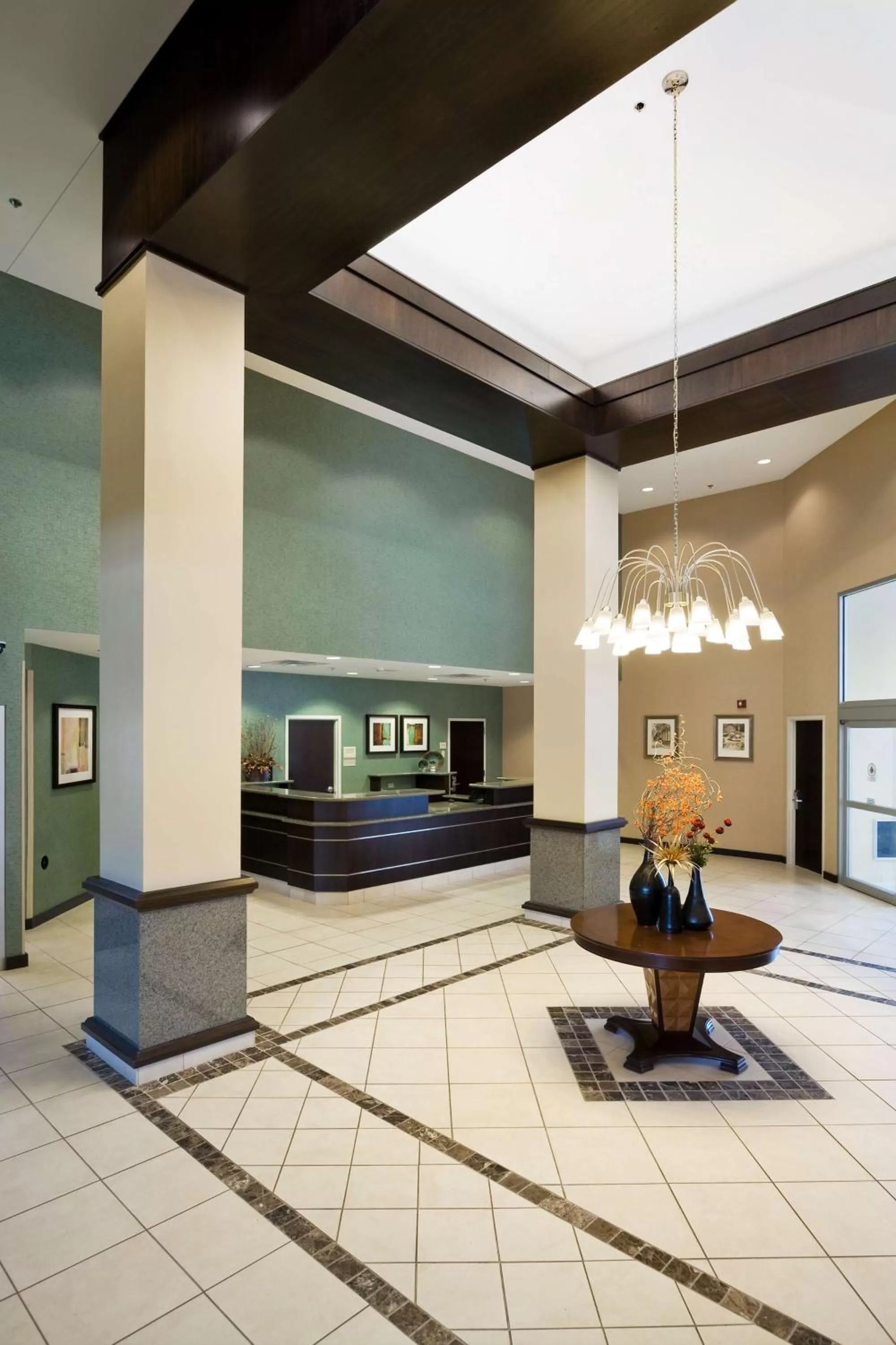 Lobby or reception in Hilton Garden Inn Mankato Downtown