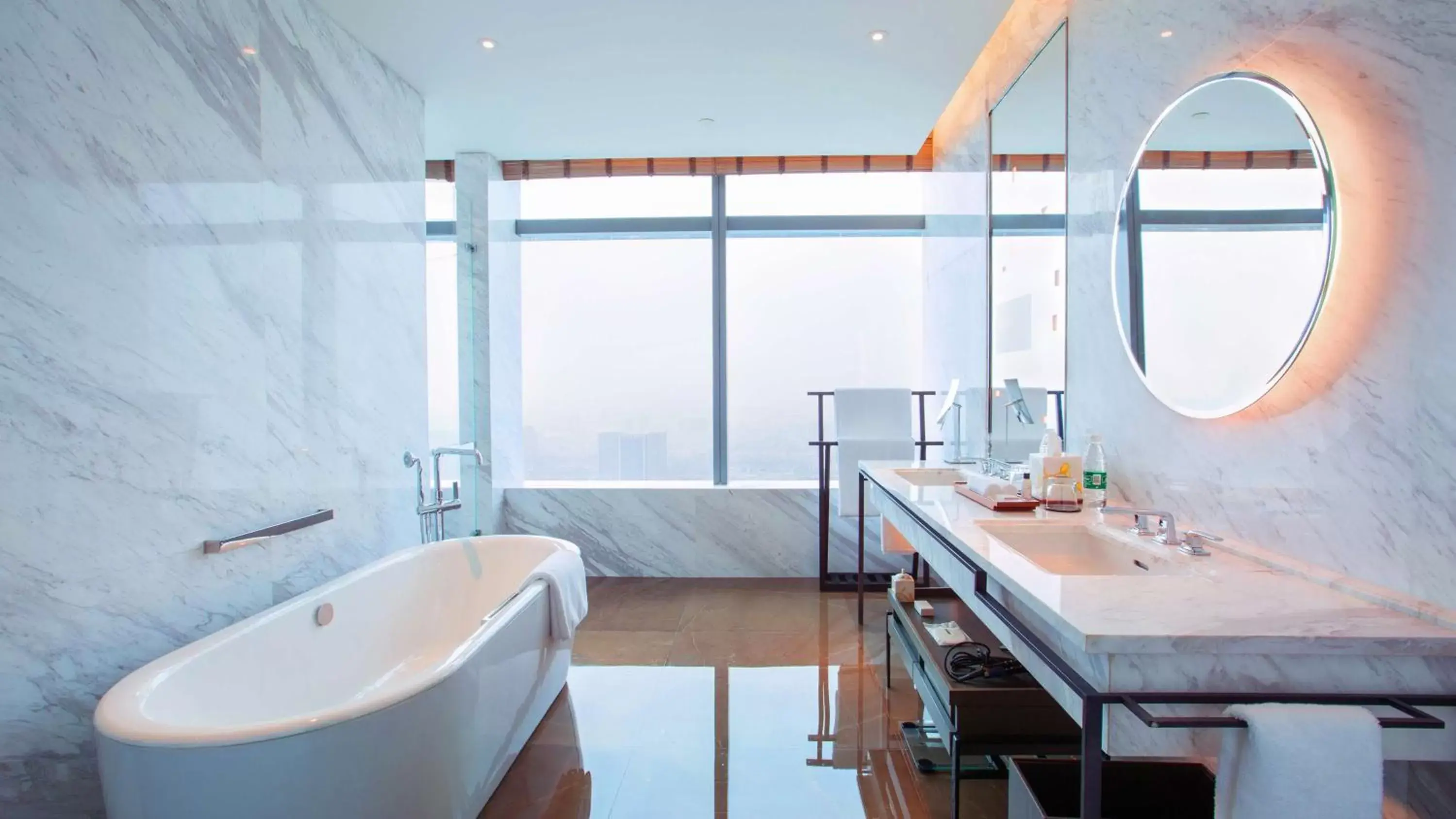 Bathroom in Park Hyatt Hangzhou