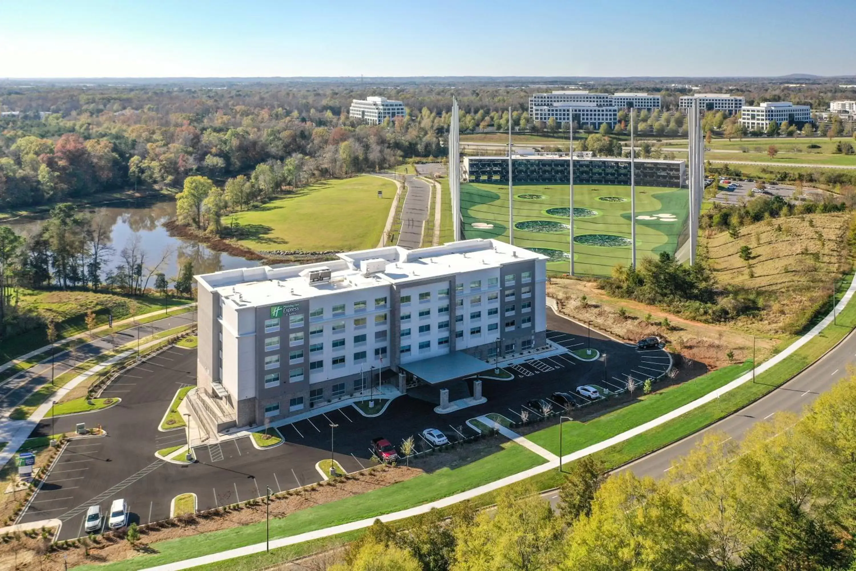 Property building, Bird's-eye View in Holiday Inn Express & Suites Charlotte Southwest, an IHG Hotel