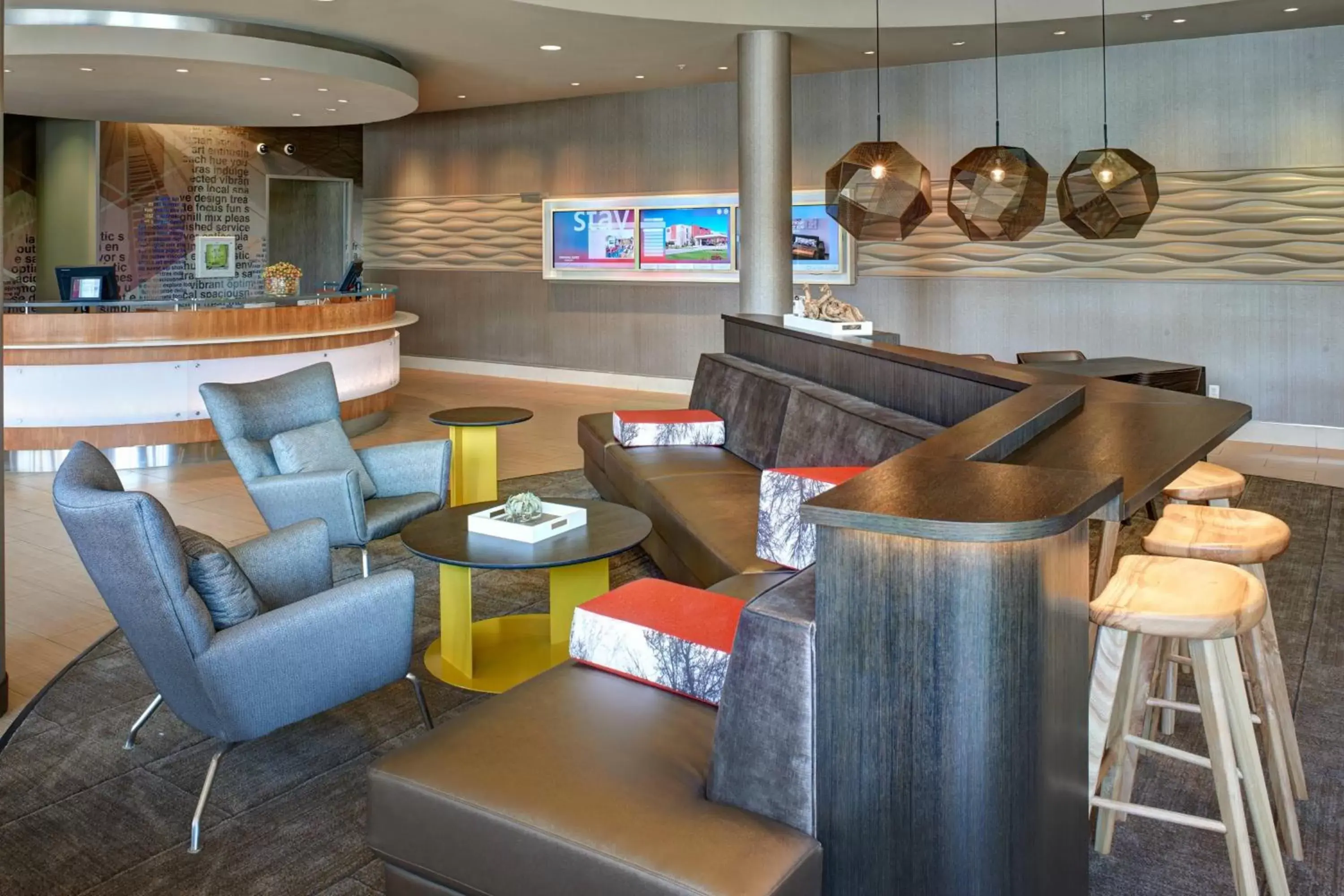 Lobby or reception, Lounge/Bar in SpringHill Suites by Marriott Saginaw