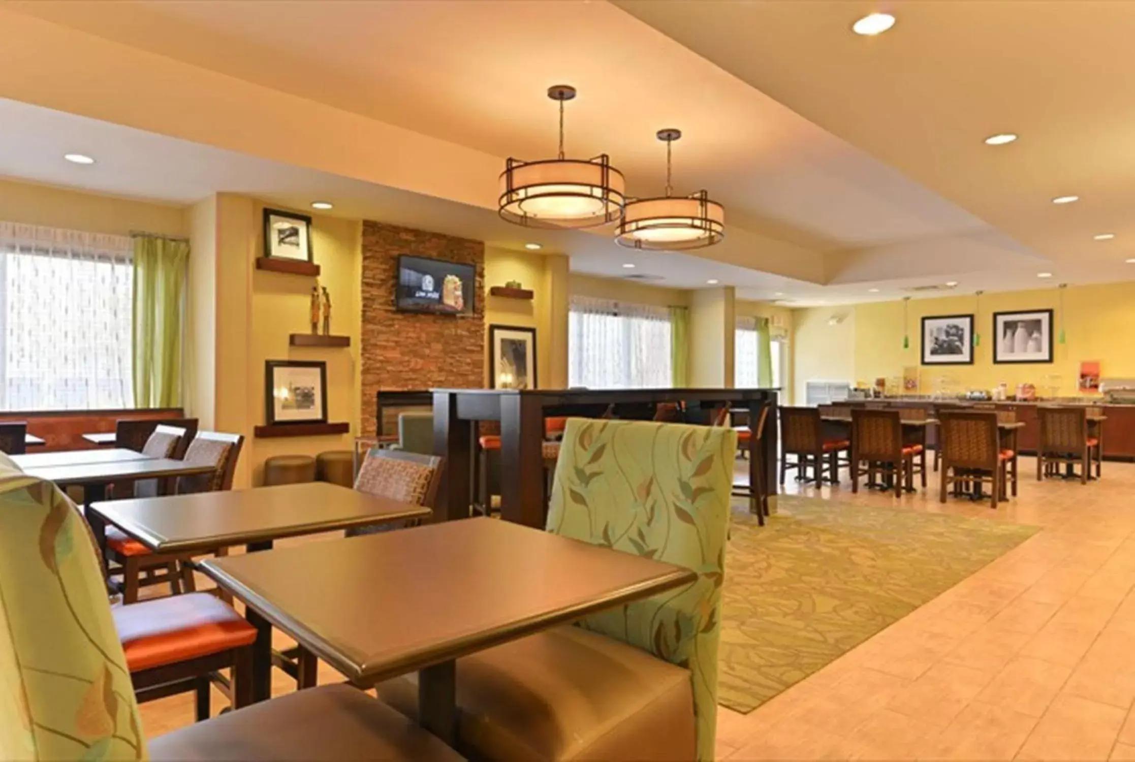 Dining area, Restaurant/Places to Eat in Hampton Inn Denville-Rockaway-Parsippany