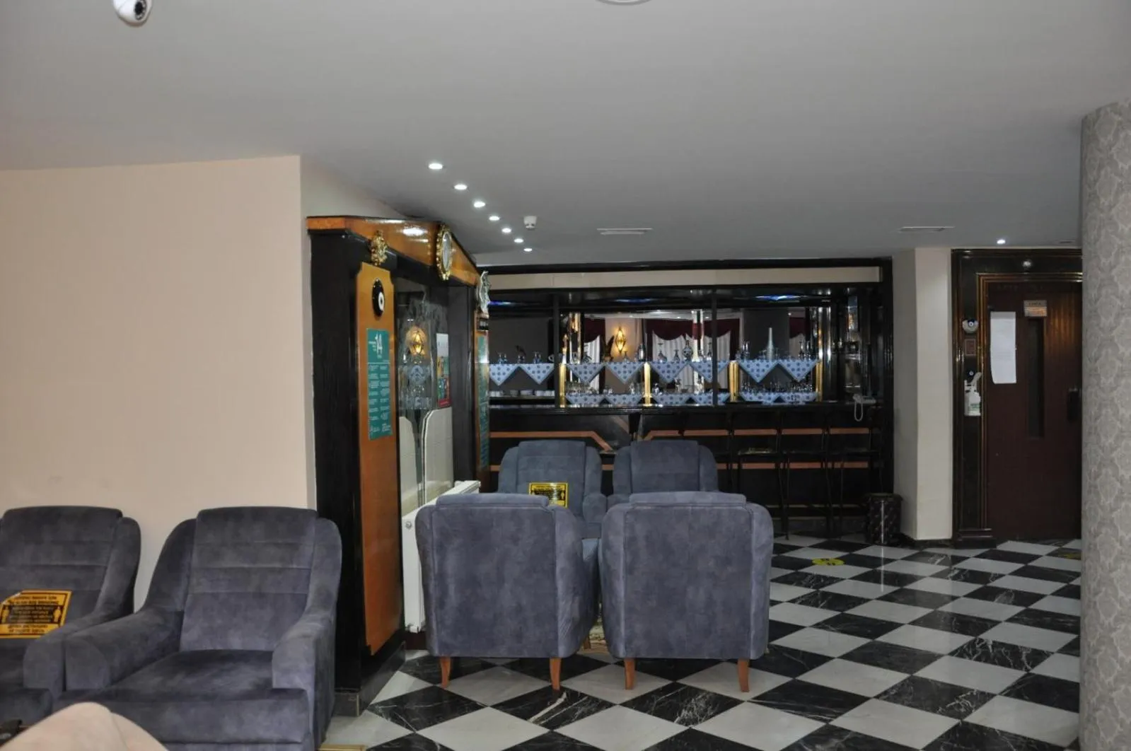 Lounge or bar in Tayhan Hotel