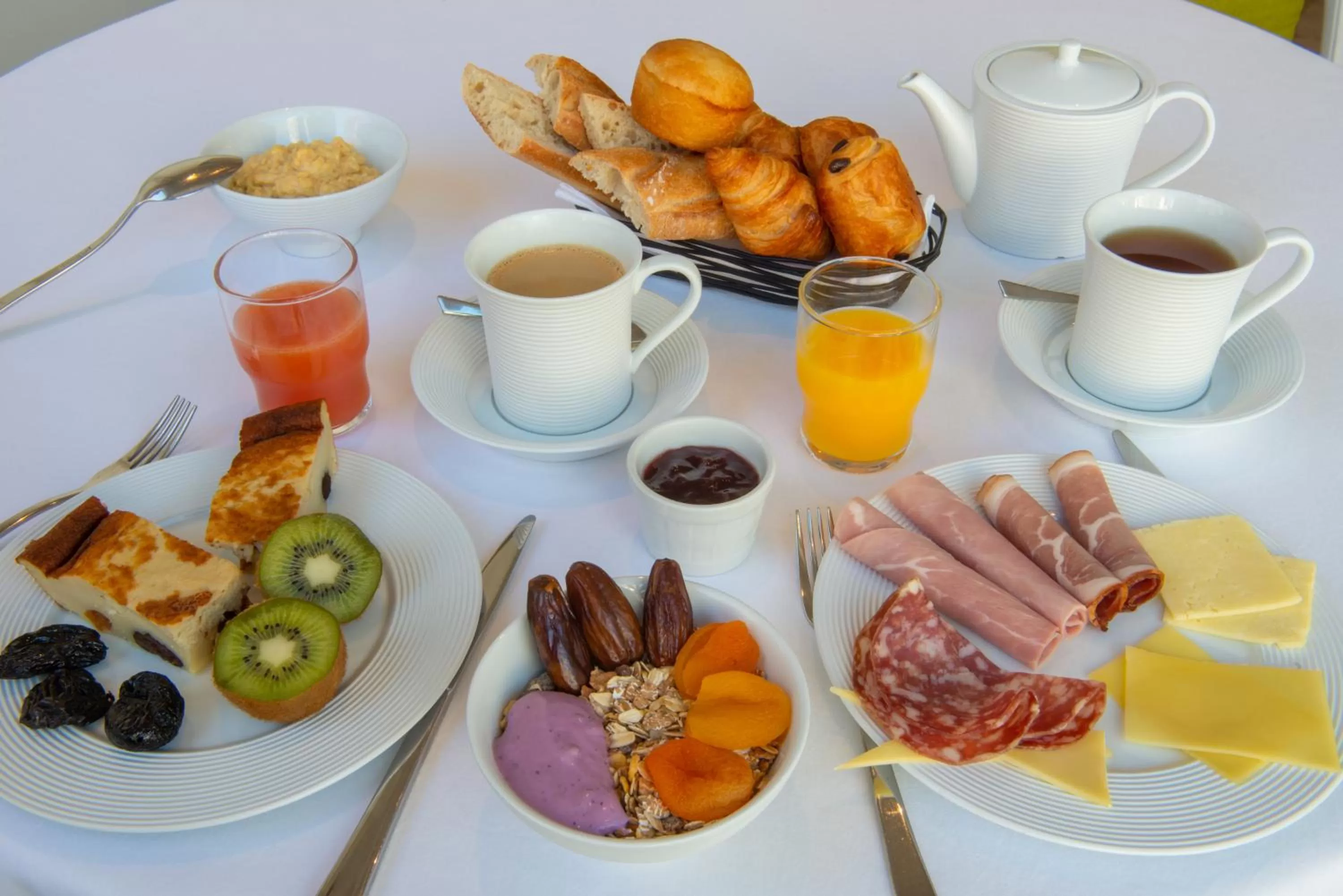 Continental breakfast in Domaine du Limonay, The Originals Collection