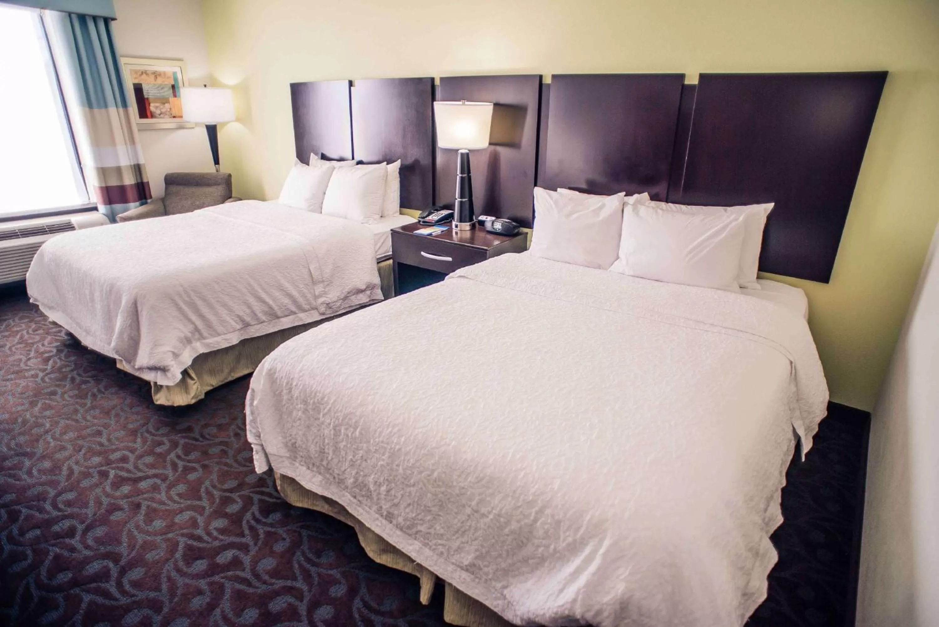 Bed in Hampton Inn - Monticello