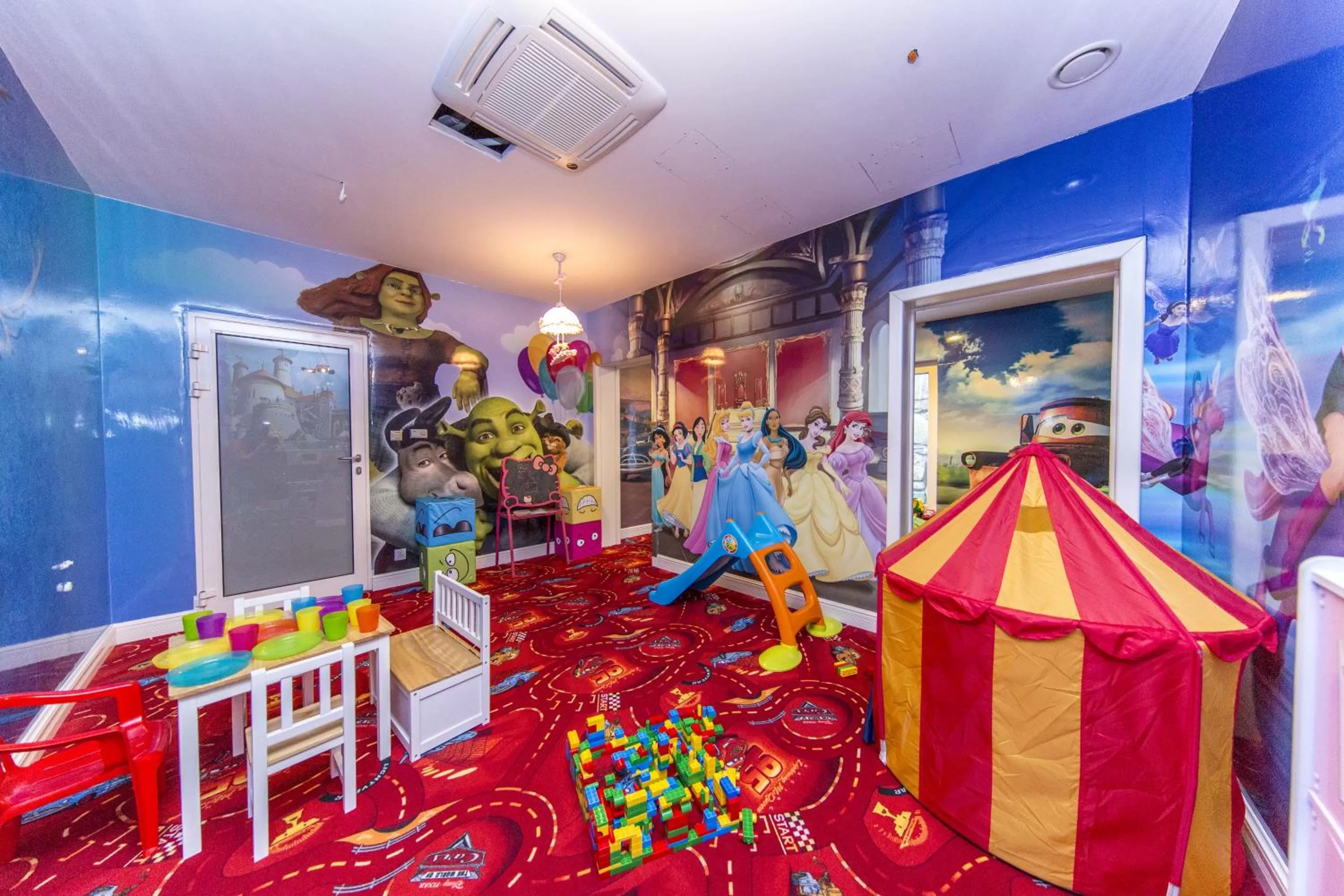 Kids's club in Hotel Kiston