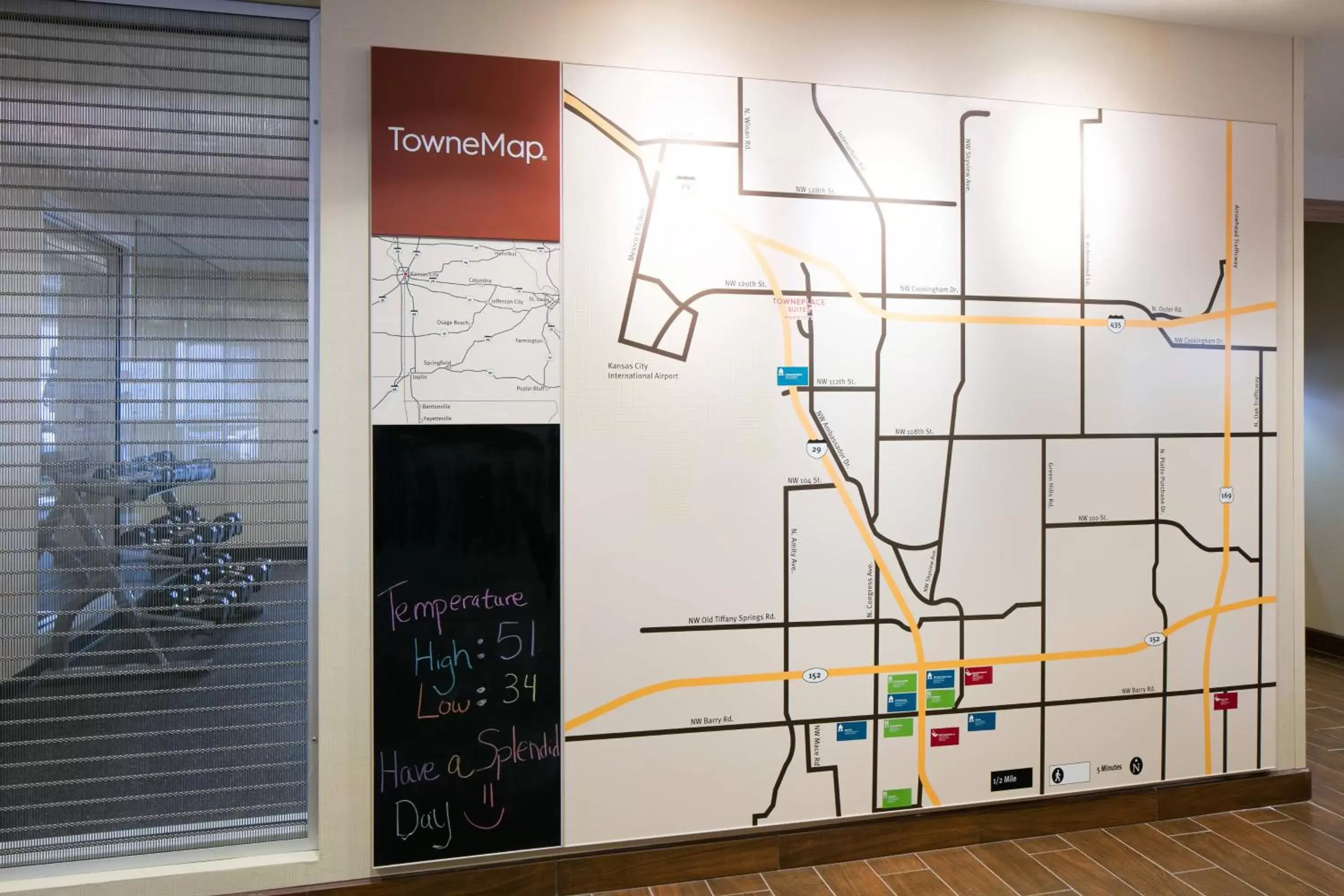 Location, Floor Plan in TownePlace Suites by Marriott Kansas City Airport