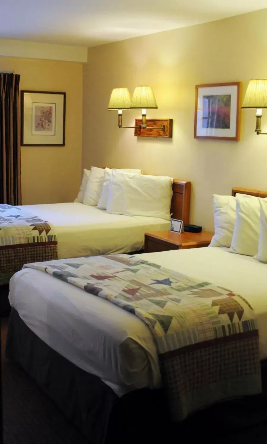 Standard Double Room in Turkey Run Inn & Cabins
